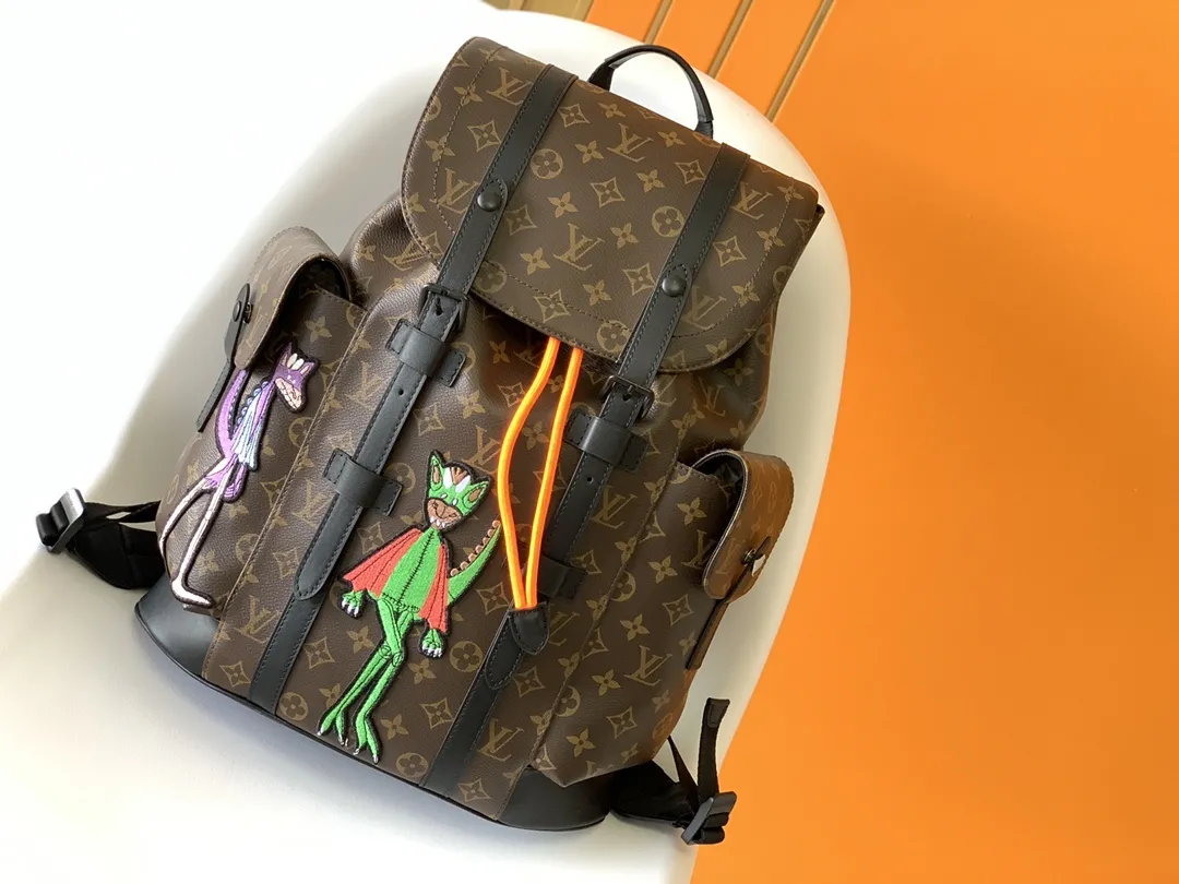 Louis Vuitton Christopher M45617 - Image 3