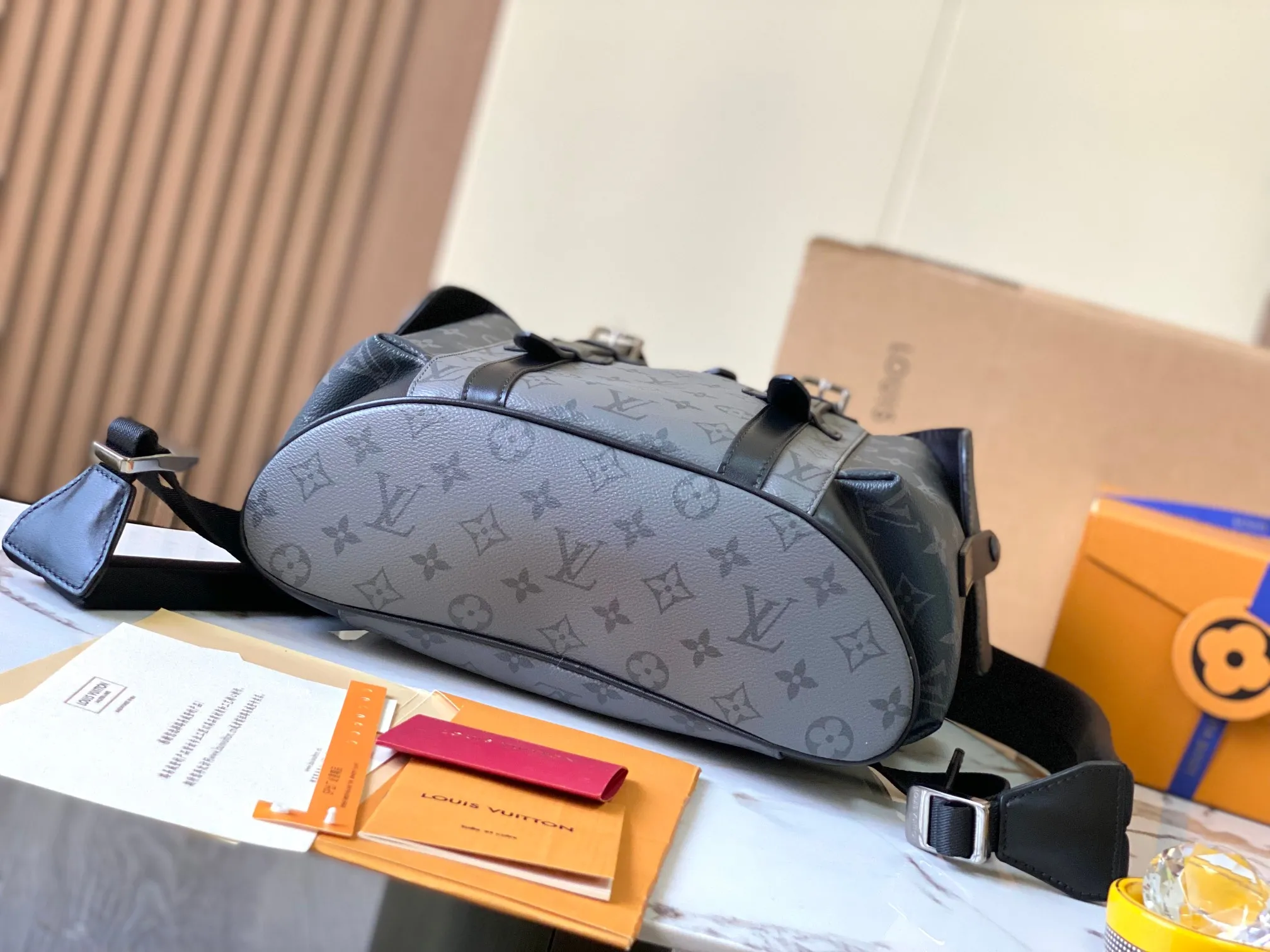 Louis Vuitton Christopher PM M46331 - Image 6