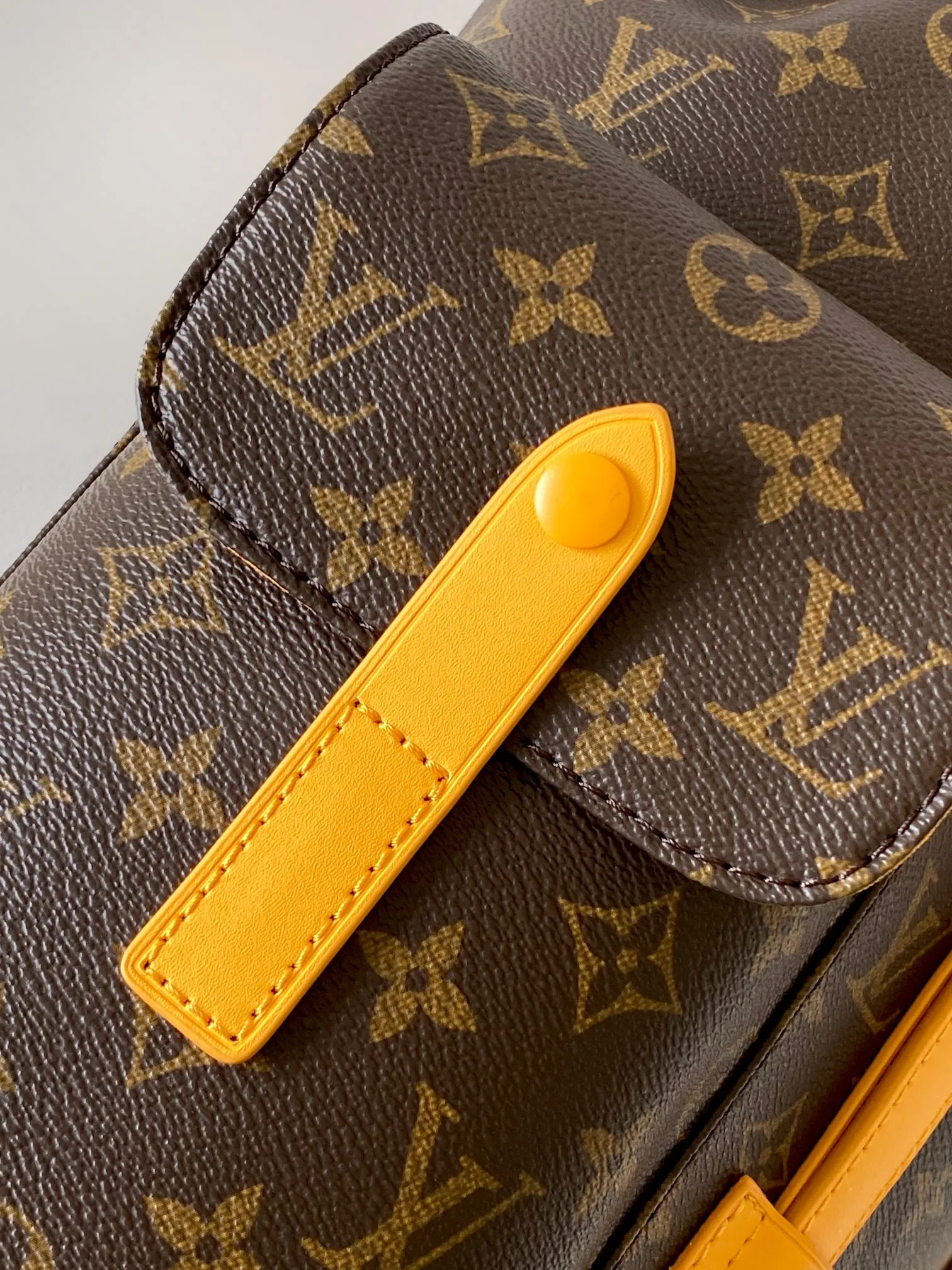 Louis Vuitton MM M13202 - Image 8