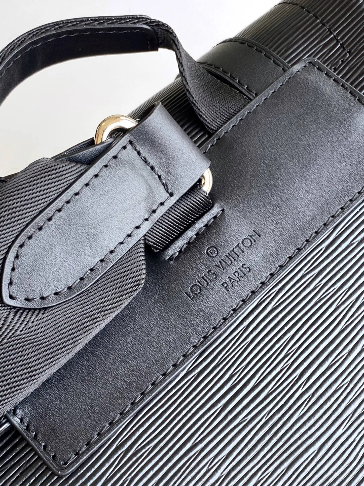 Louis Vuitton Christopher M50159 - 图片 9