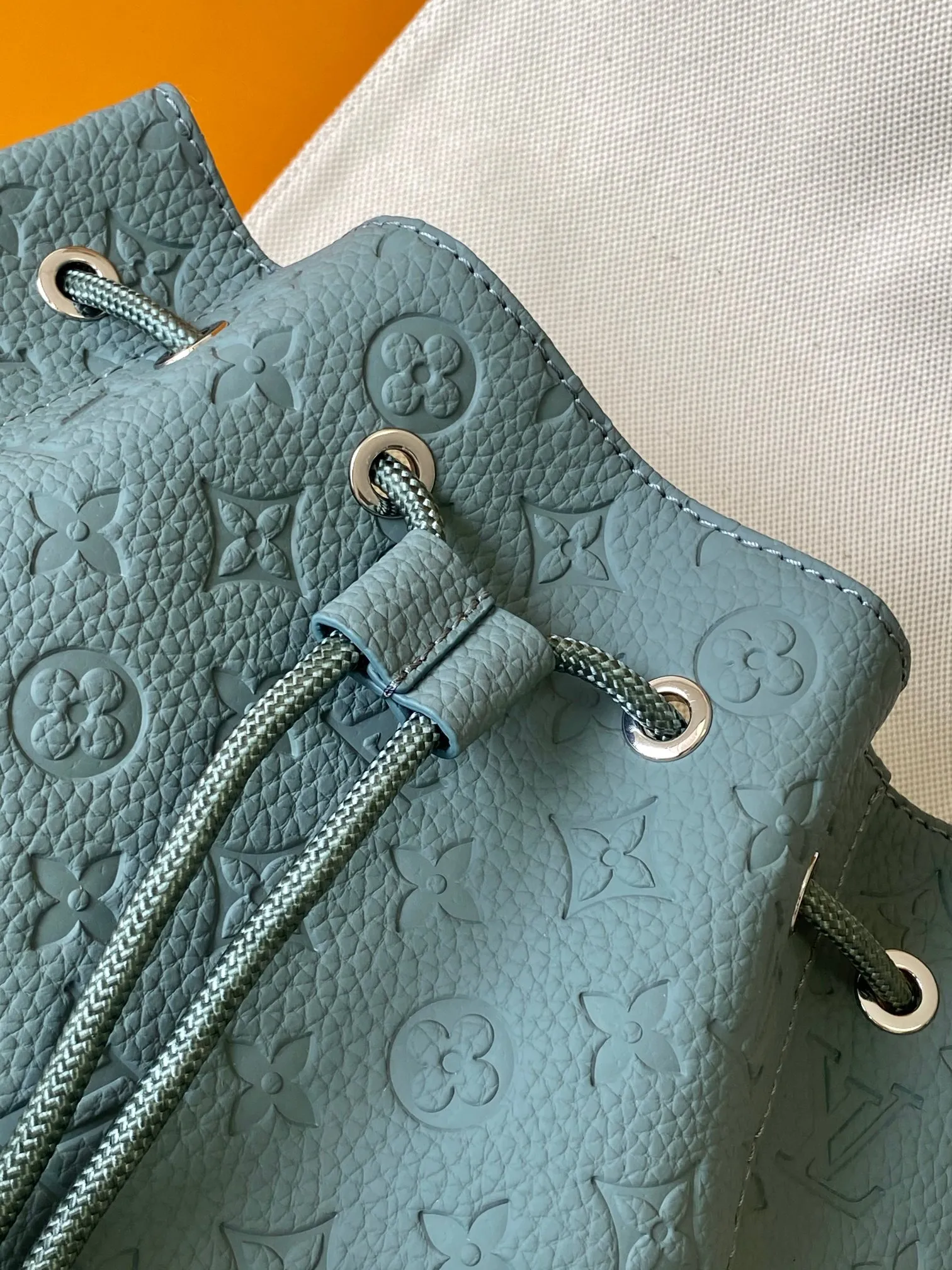 Louis Vuitton Christopher MM M13863 - 图片 9