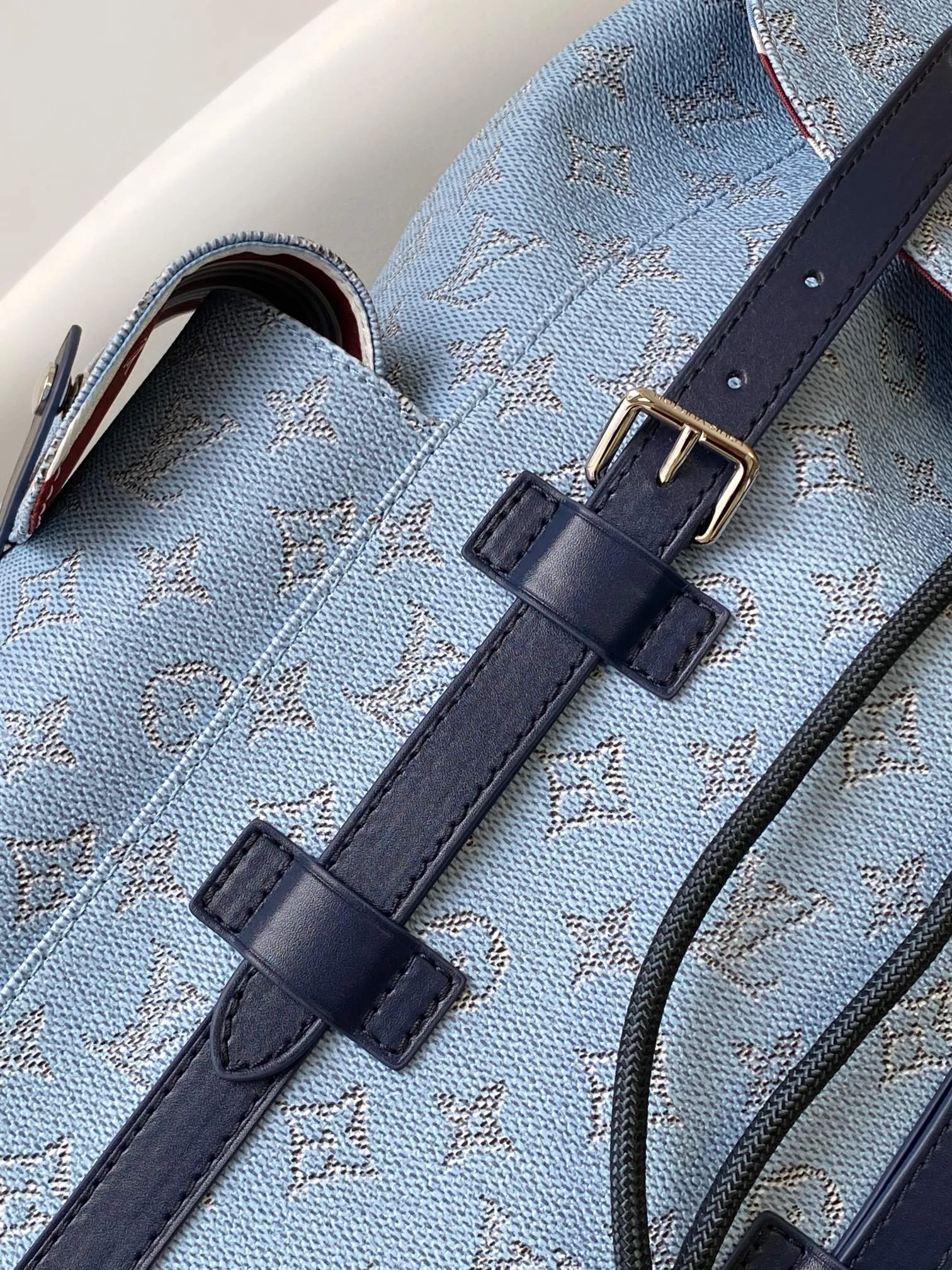 Louis Vuitton Christopher MM M14676 - 图片 8