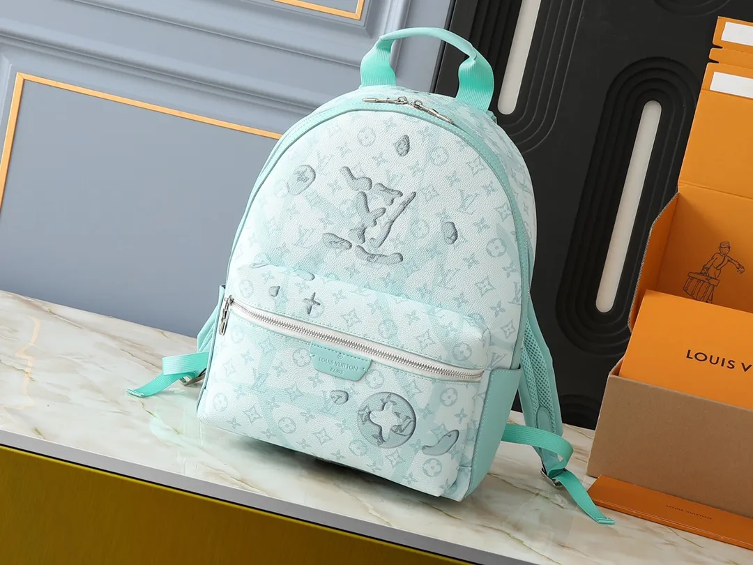 Alternative view of Louis Vuitton Discovery Backpack M22519