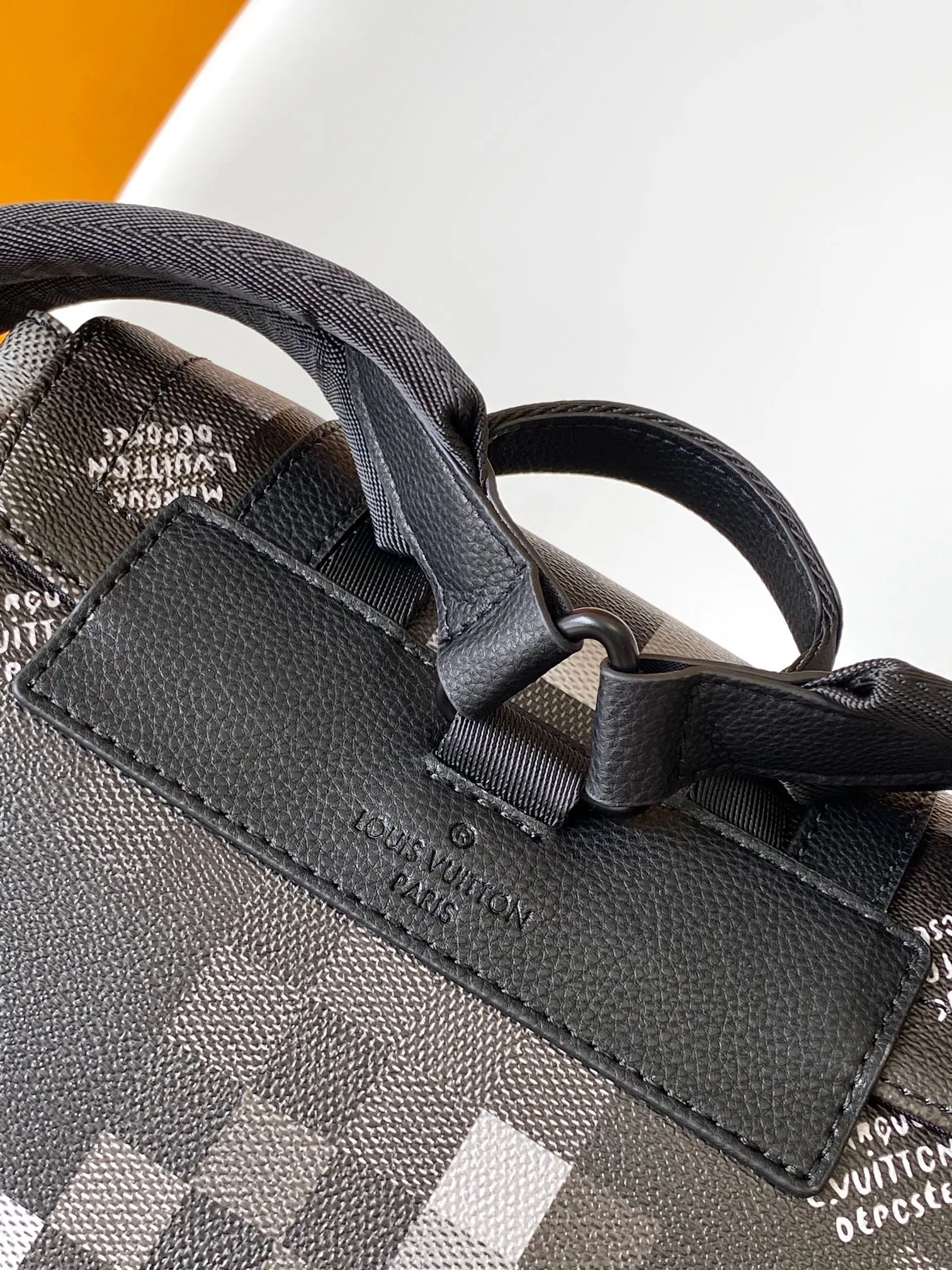 Louis Vuitton Christopher MM M14952 - 图片 8