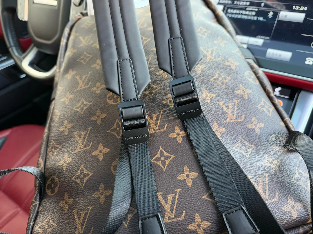 Louis Vuitton Discovery Backpack M57965 - Image 9