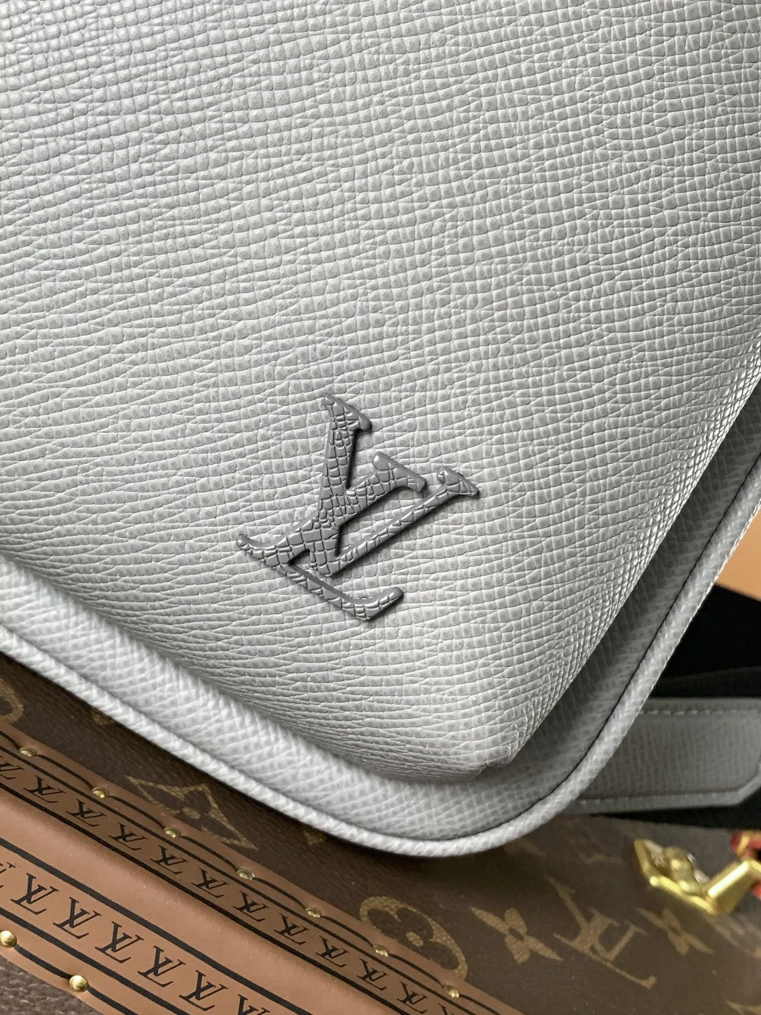 Louis Vuitton Avenue Slingbag M30951 - 图片 7