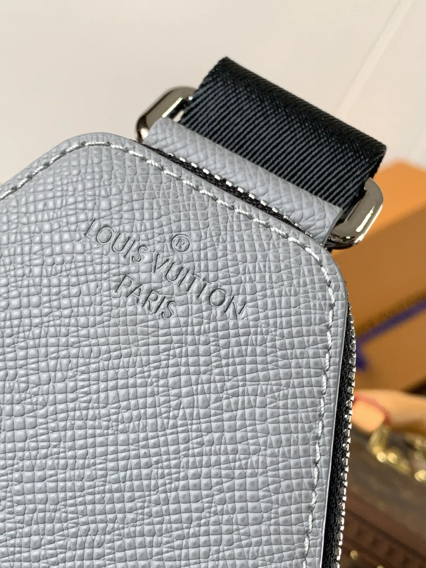 Louis Vuitton Avenue Slingbag M30951 - 图片 8