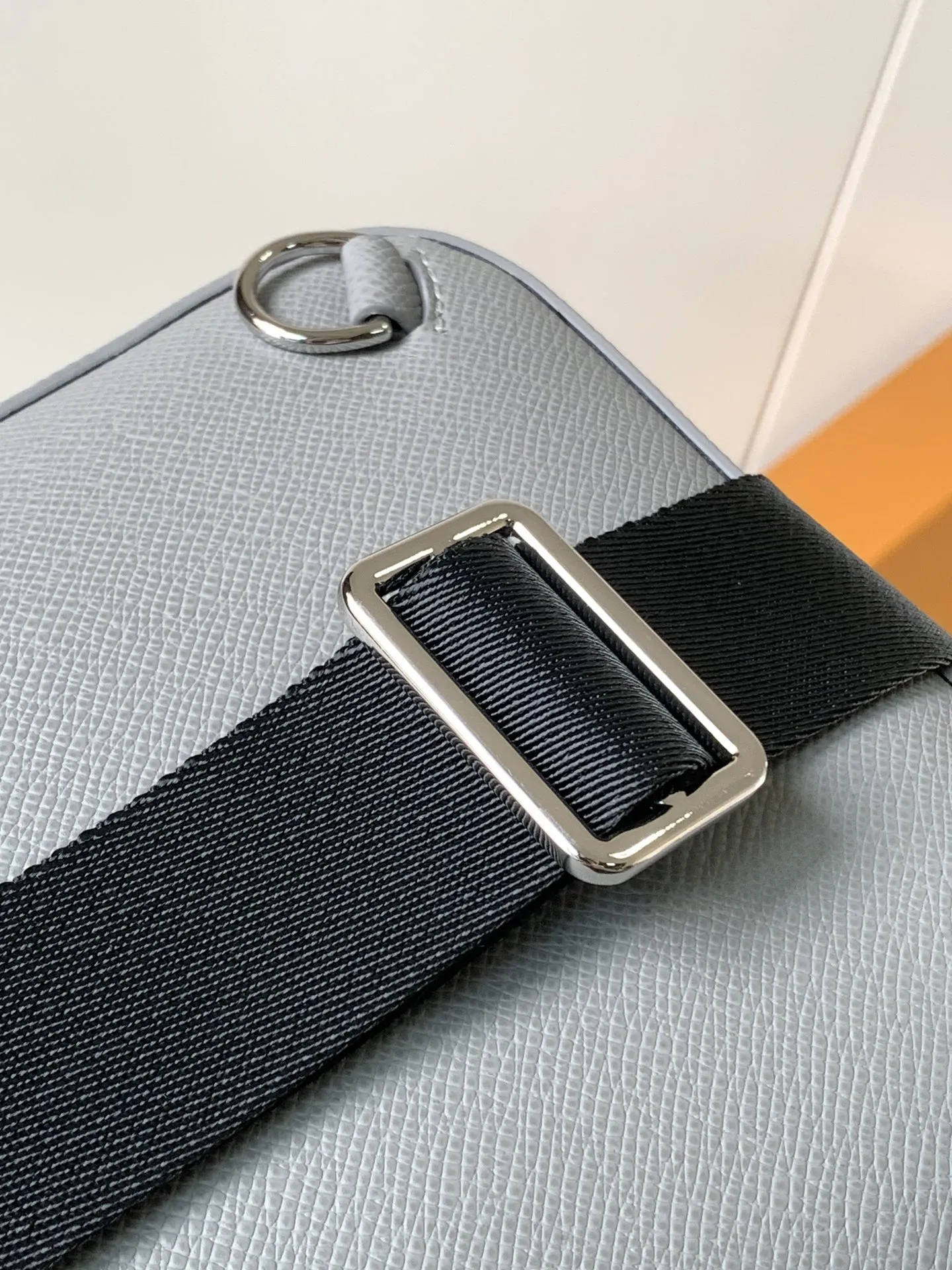 Louis Vuitton Avenue Slingbag M30951 - 图片 9