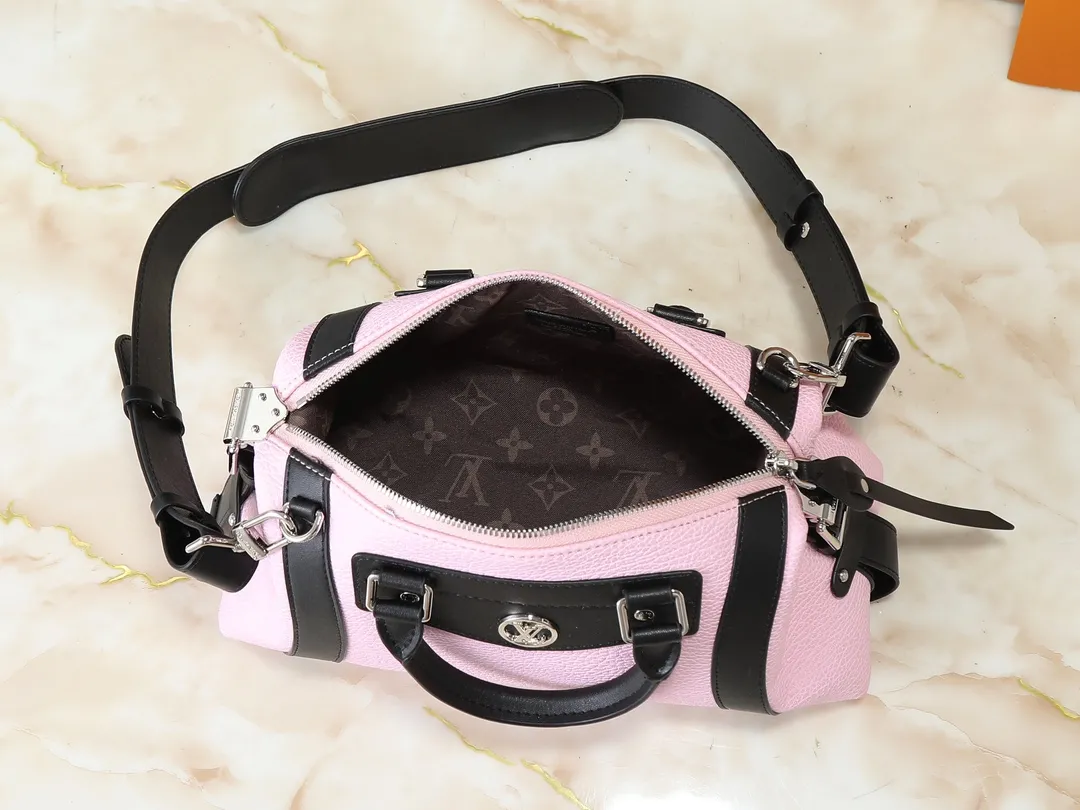 Louis Vuitton Nano LV Biker M25566 - 图片 10