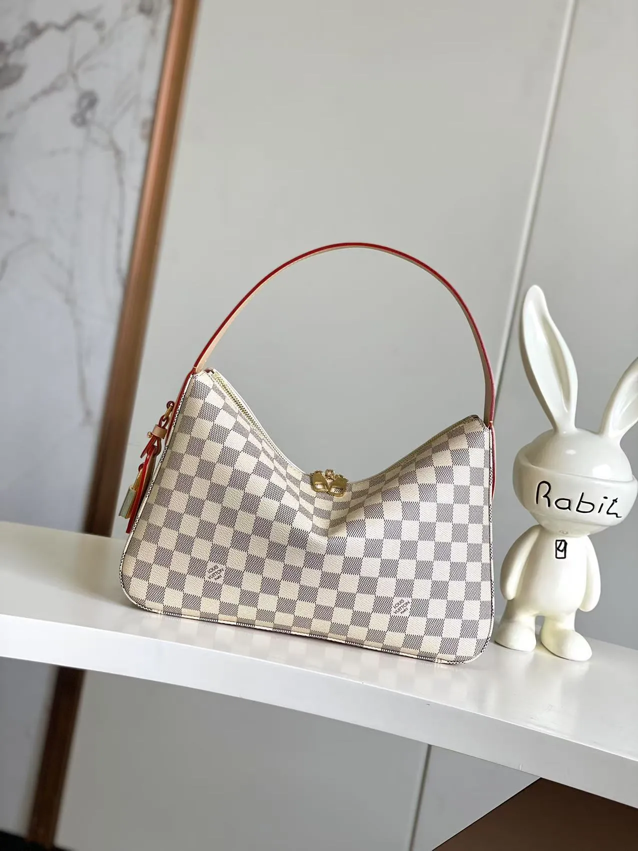 Alternative view of Louis Vuitton Slouchy PM N00116