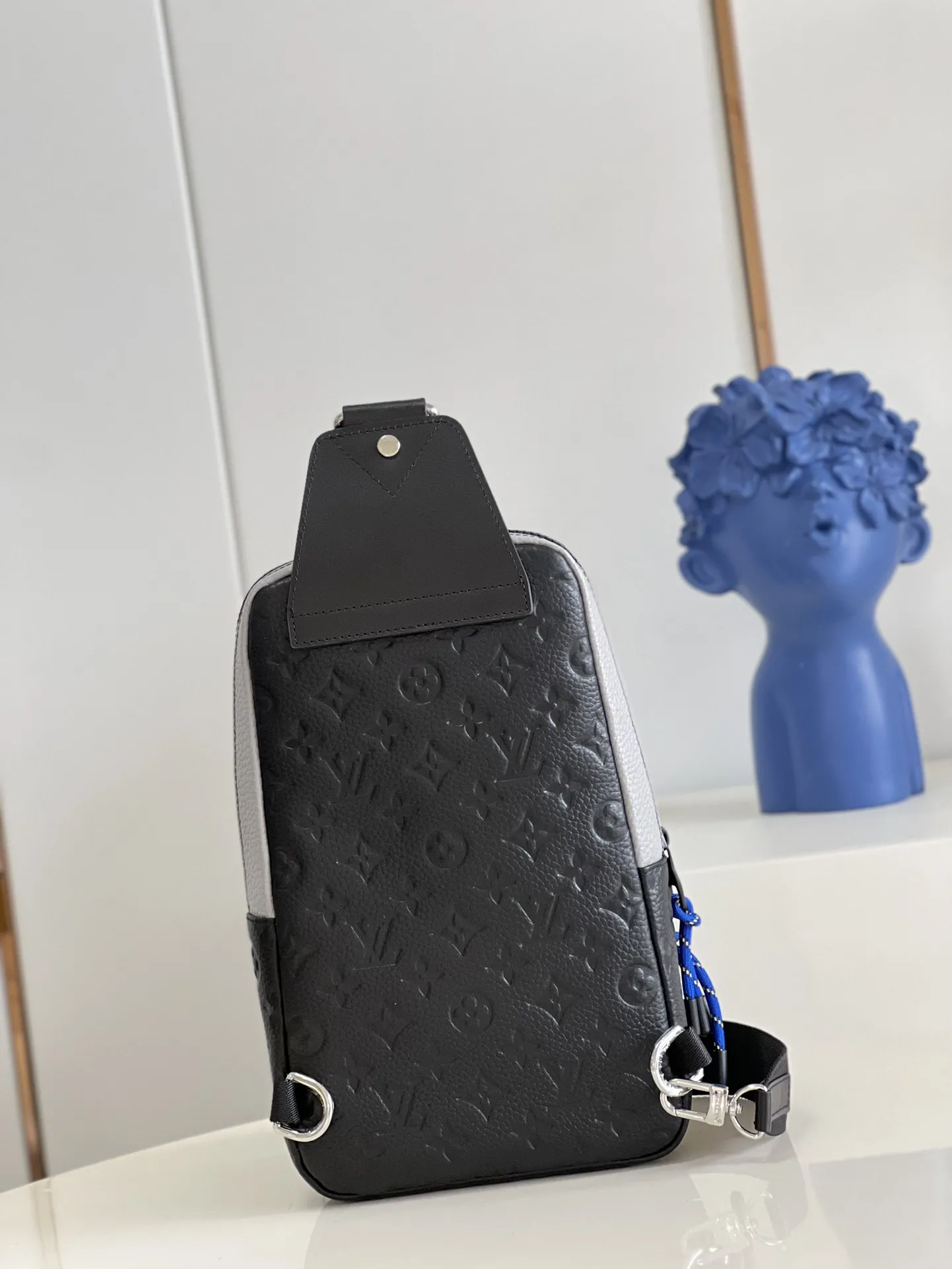 Louis Vuitton Avenue Slingbag M59926 - 图片 9