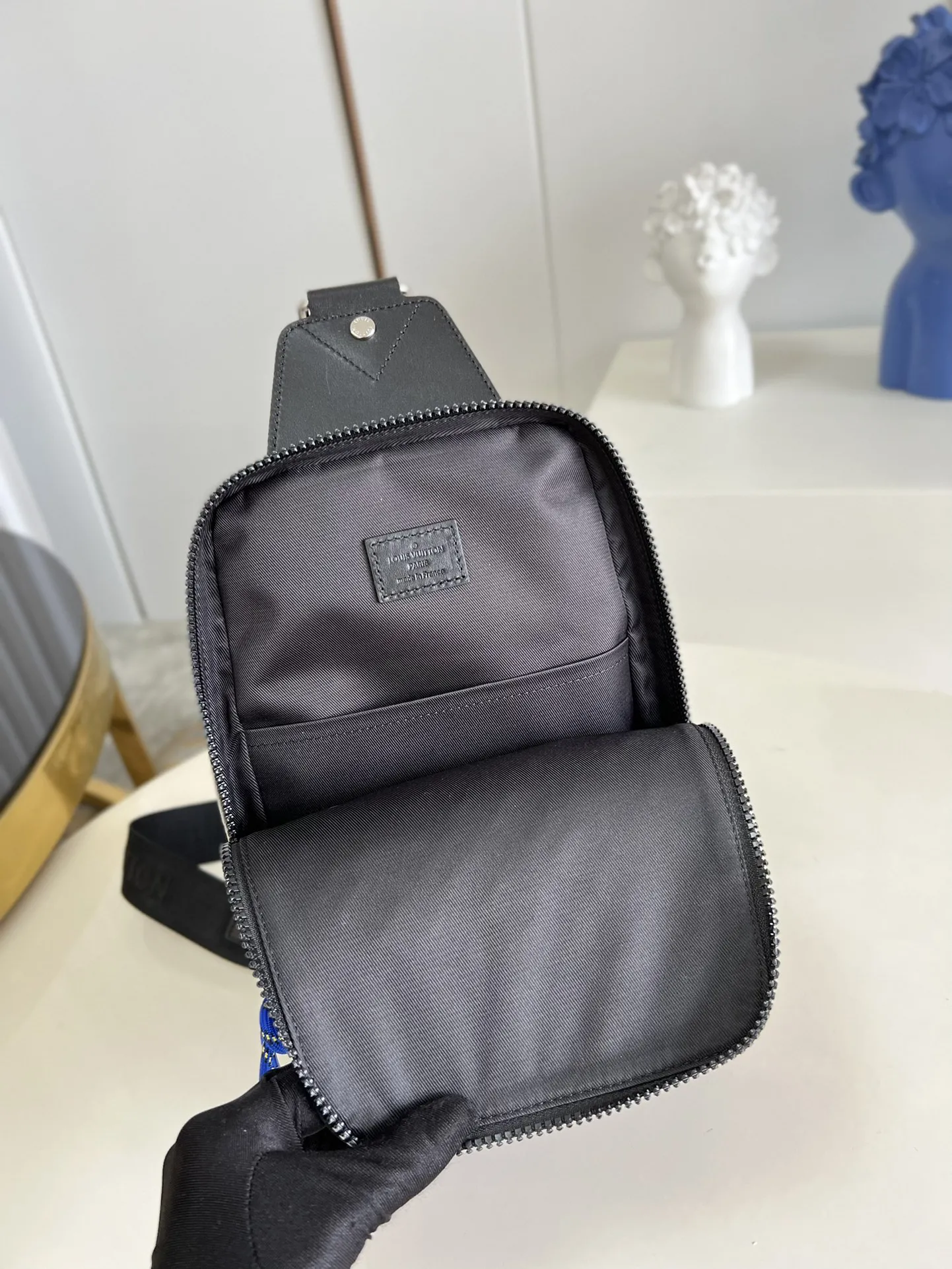 Louis Vuitton Avenue Slingbag M59926 - 图片 10