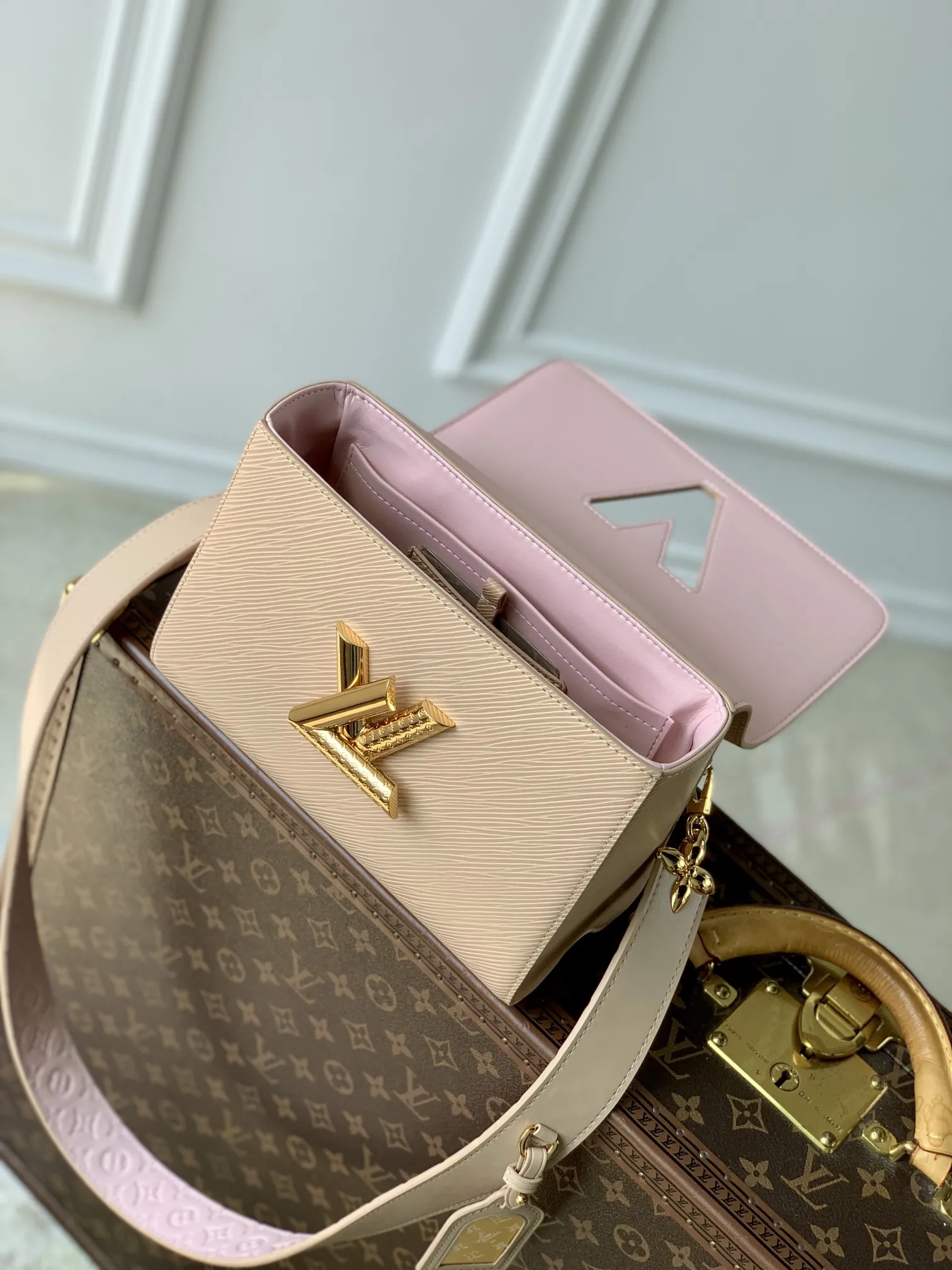 Louis Vuitton Twist MM M25361 - 图片 10