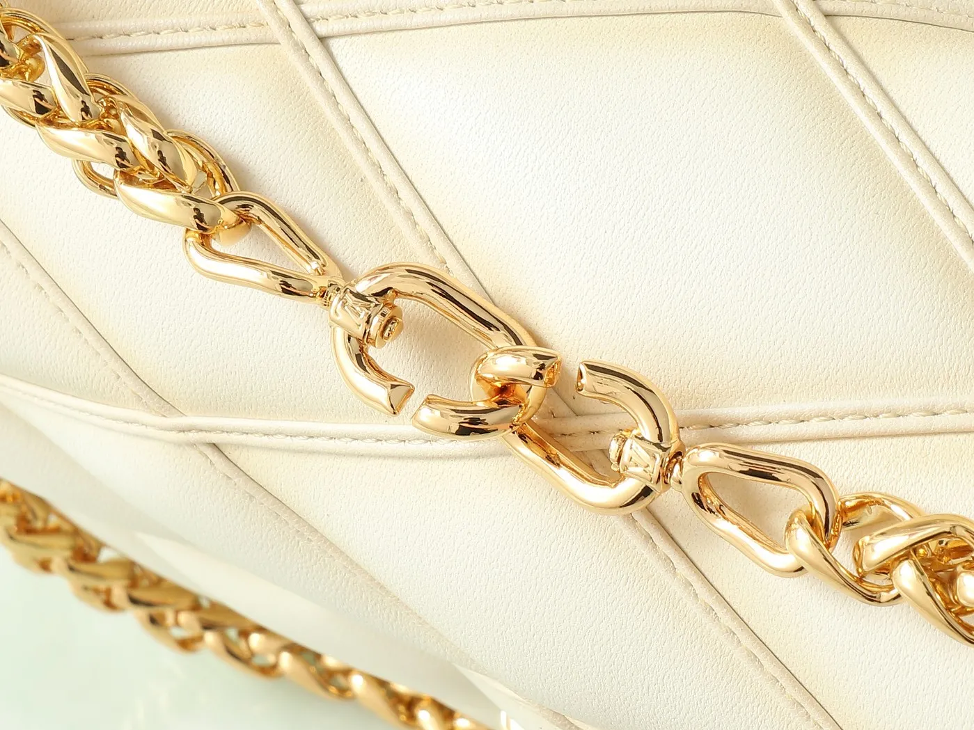 Louis Vuitton GO-14 PM M12338 - 图片 10