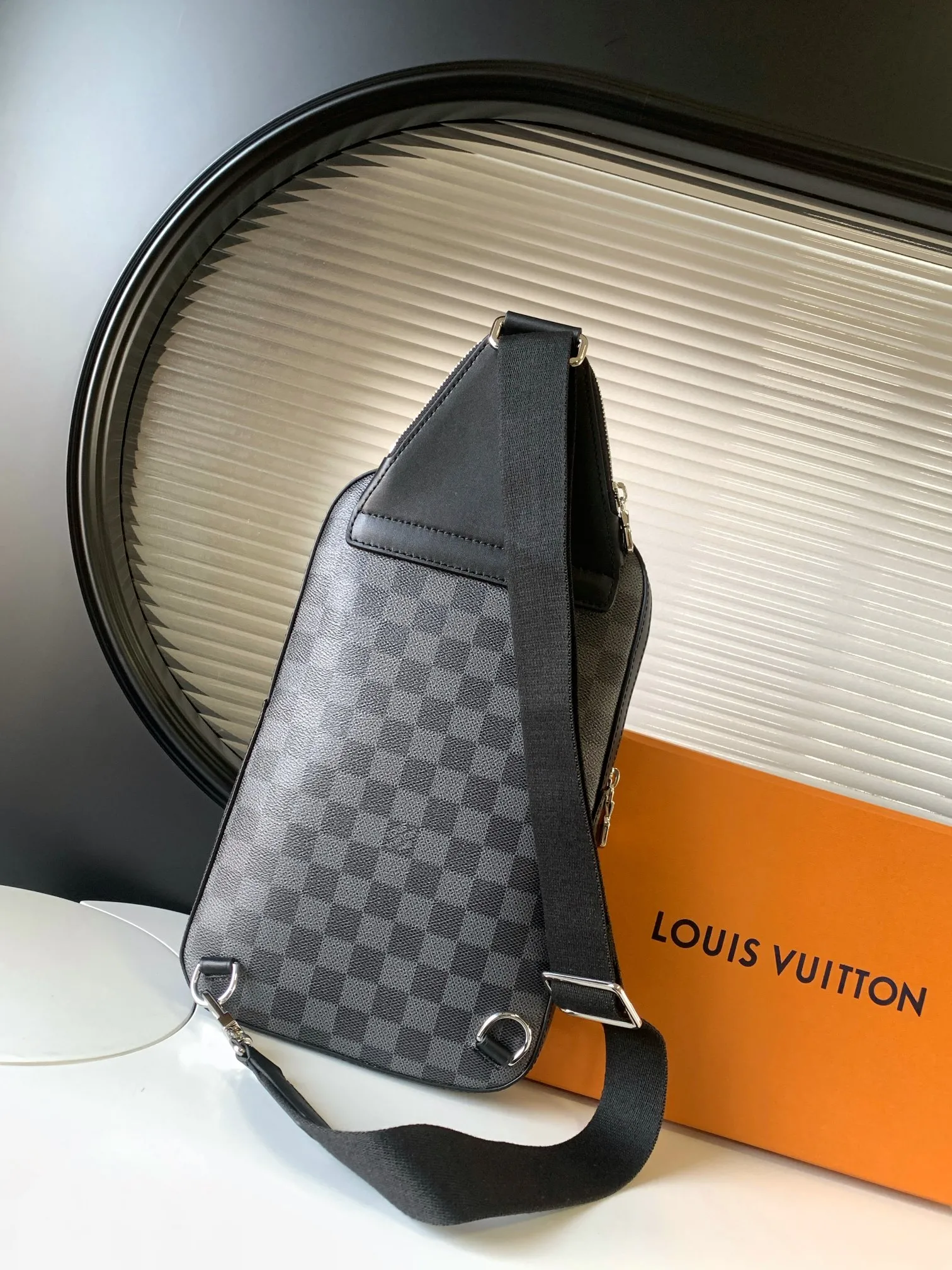Louis Vuitton Avenue Slingbag N45302 - 图片 5