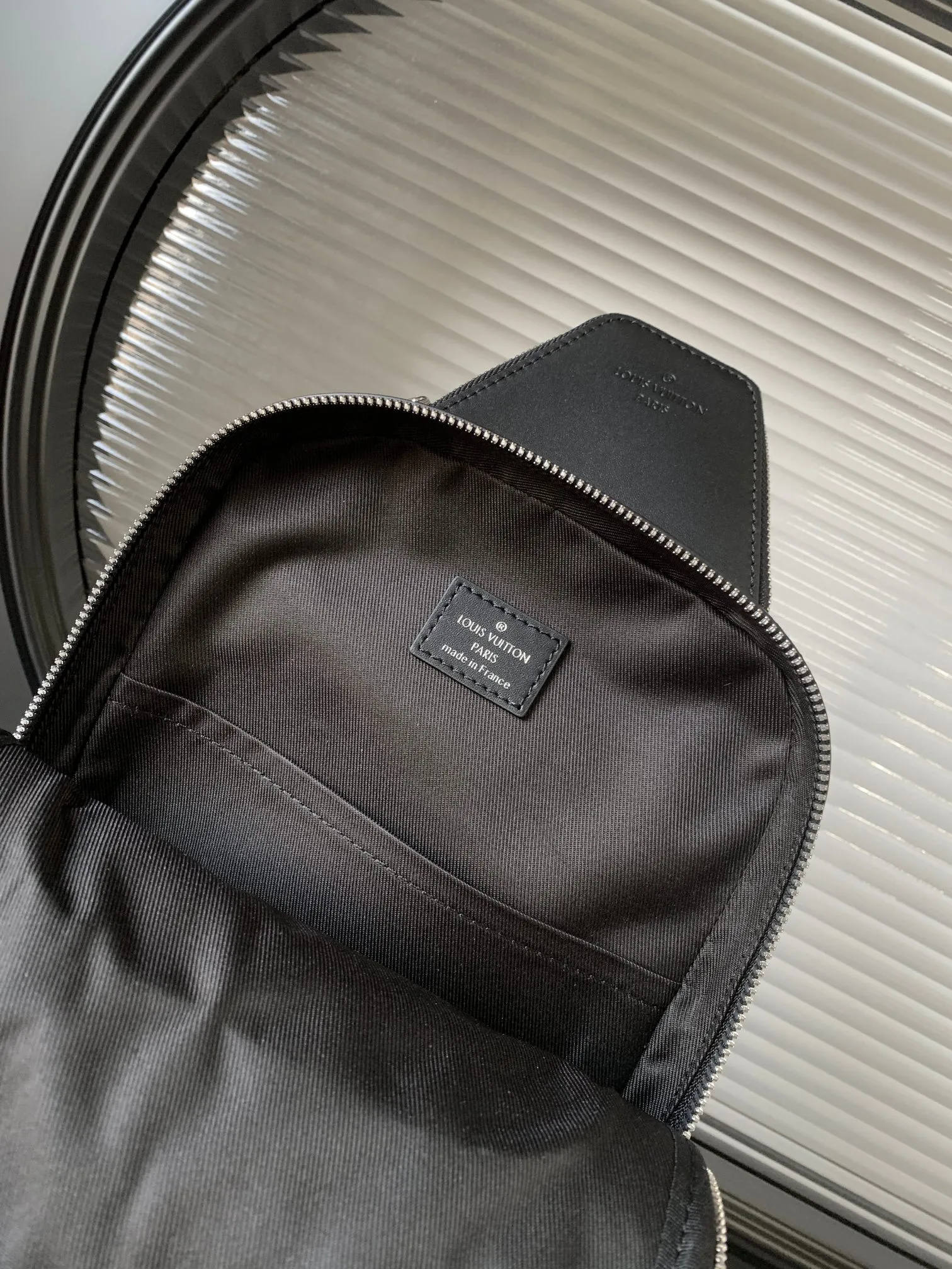 Louis Vuitton Avenue Slingbag N45302 - 图片 10