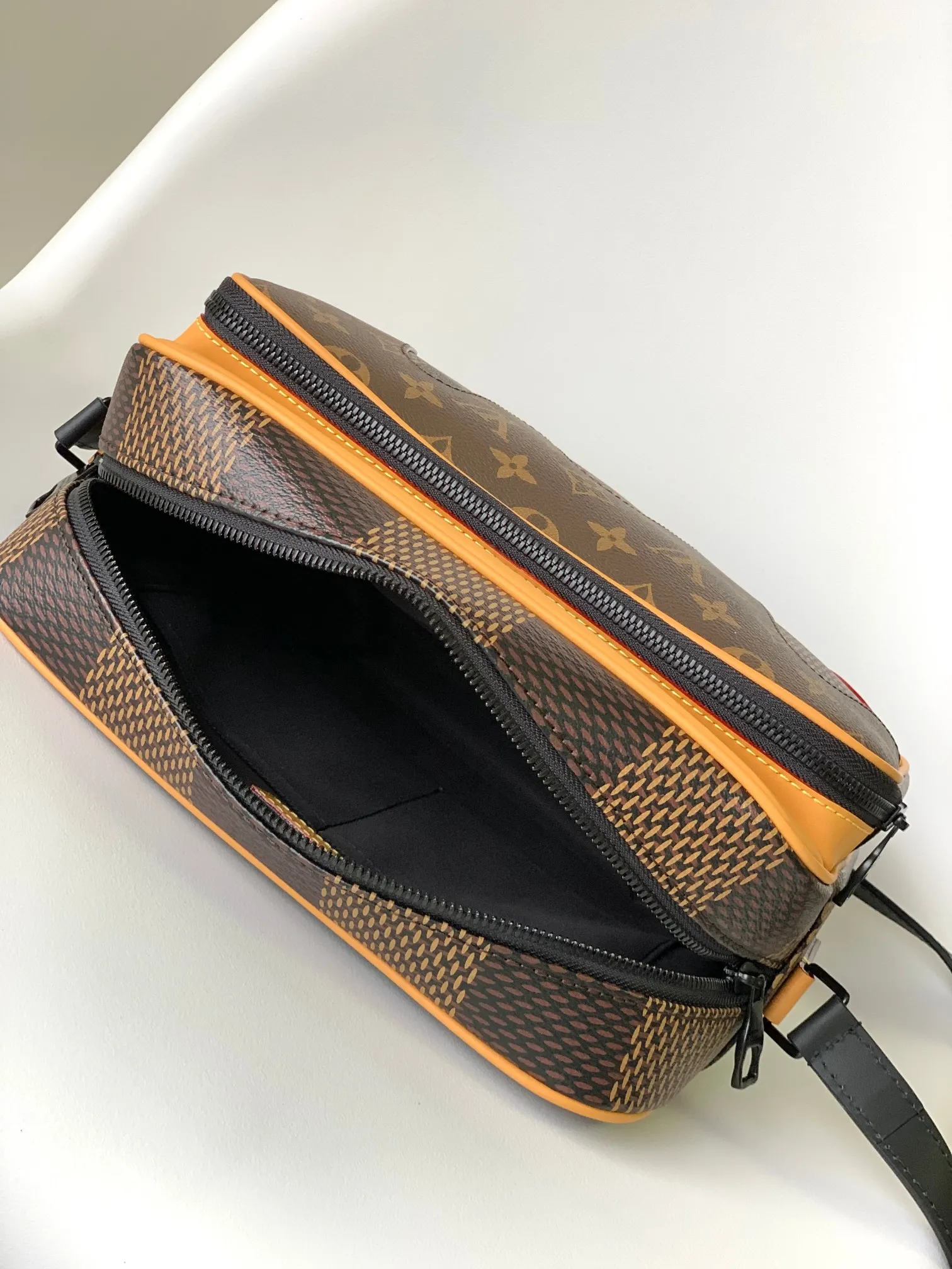 Louis Vuitton x NIGO Nil N40359 - Image 10