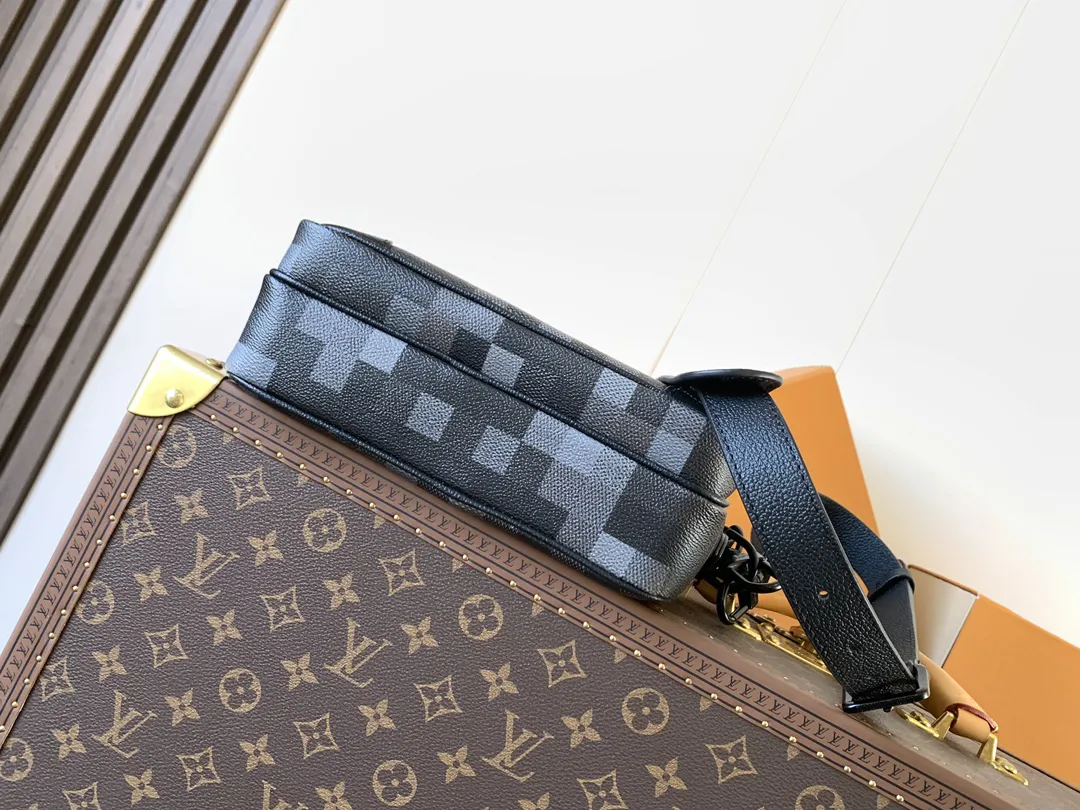 Louis Vuitton Nil Messenger M14988 - 图片 6
