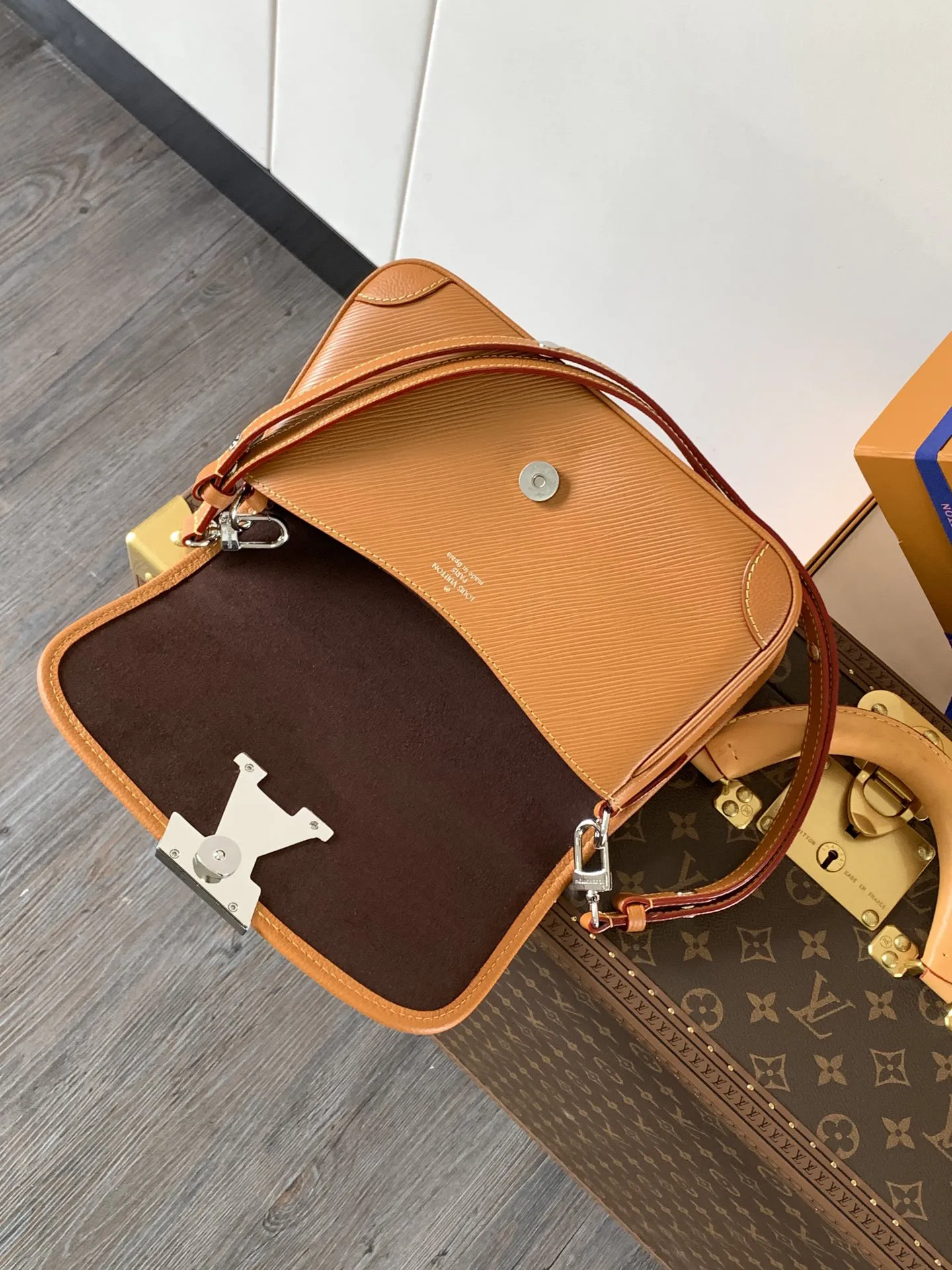 Louis Vuitton Buci M59459 - 图片 7