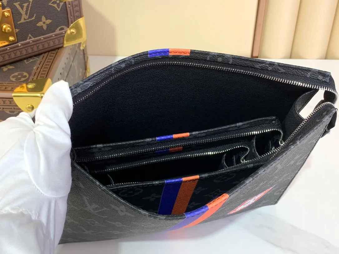 Louis Vuitton Trio Toilet Pouch Mon Monogram P01957 - Image 9