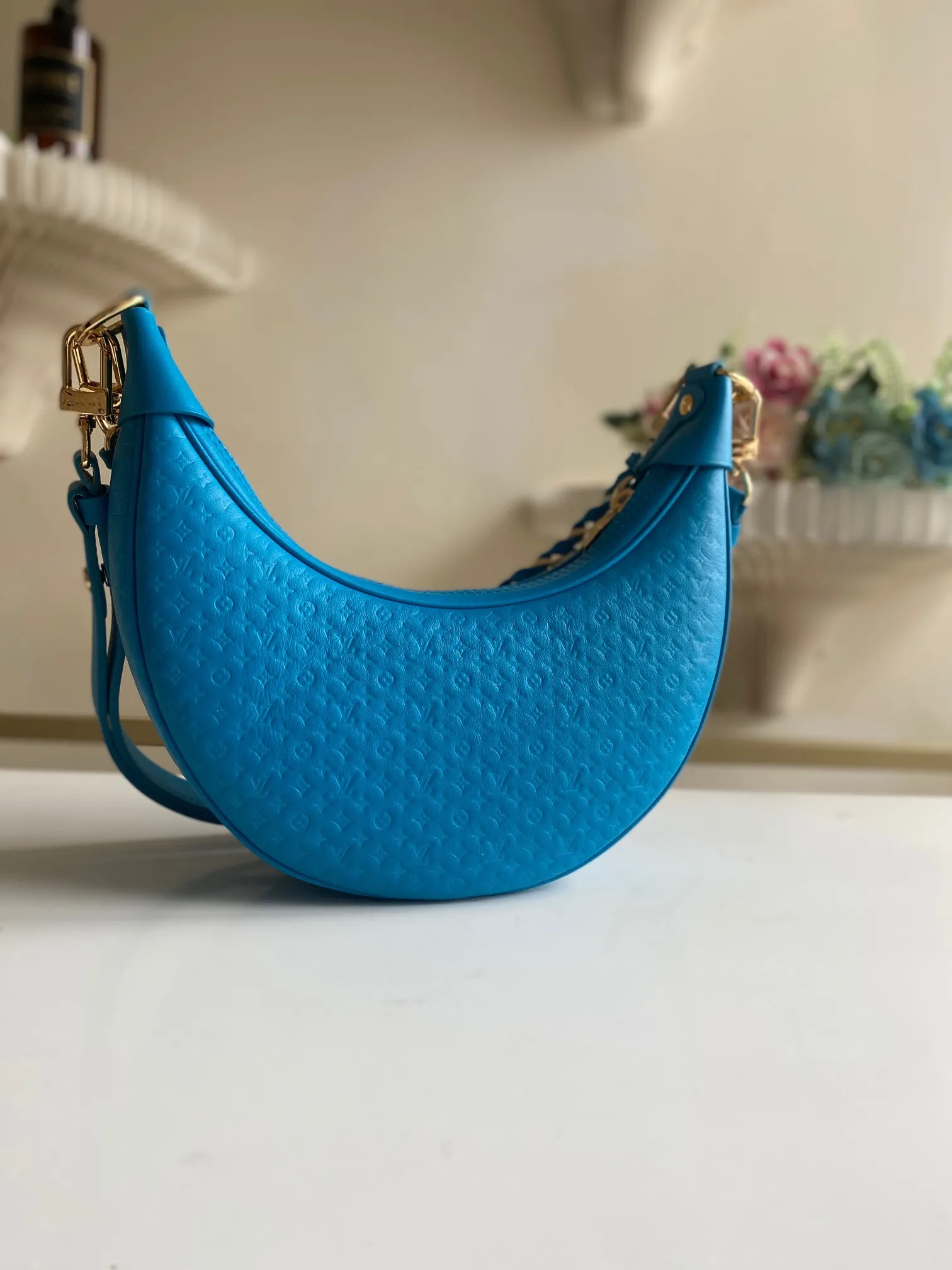 Louis Vuitton Loop M22593 - 图片 6