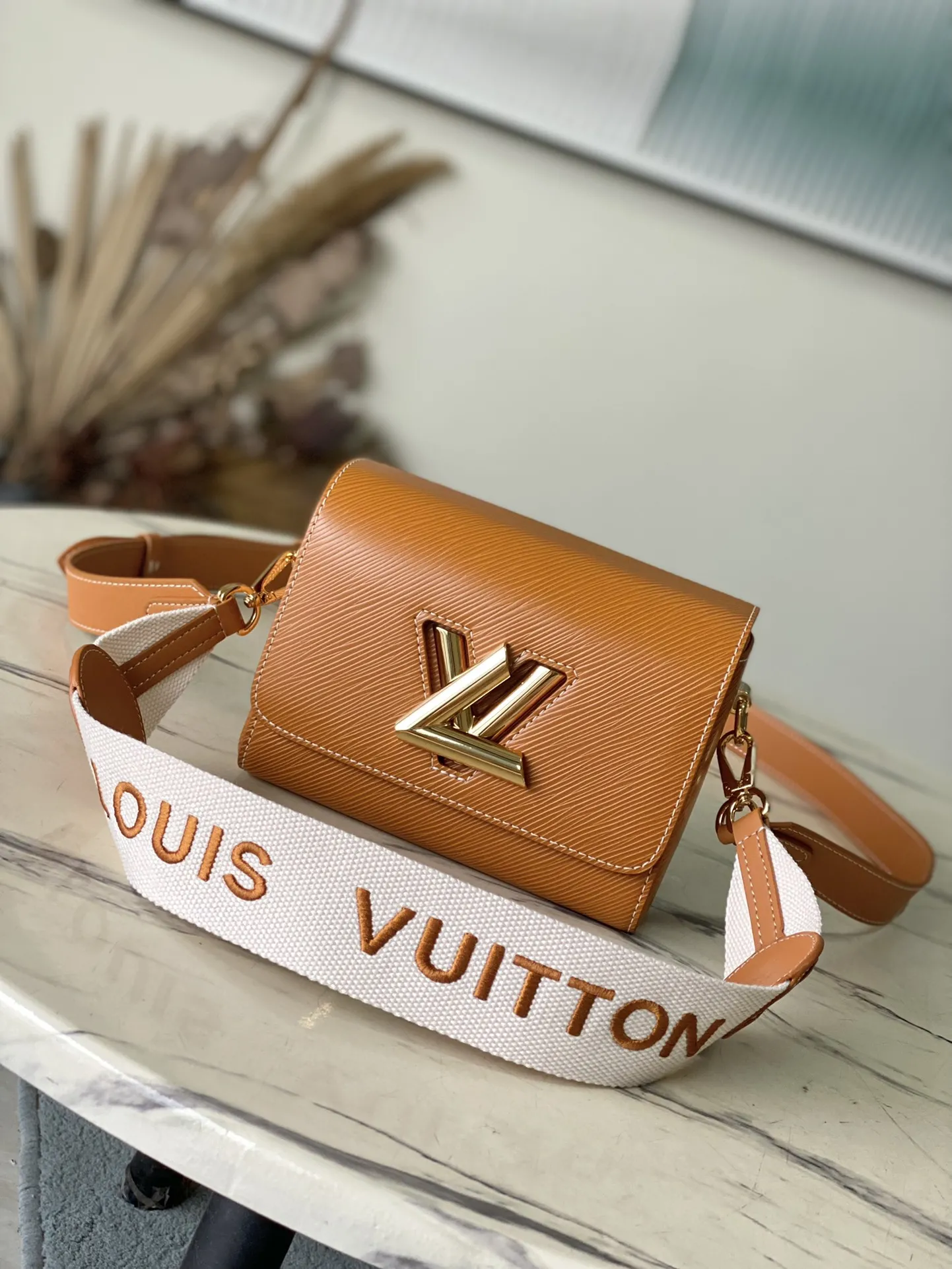 Alternative view of Louis Vuitton Twist PM M24758