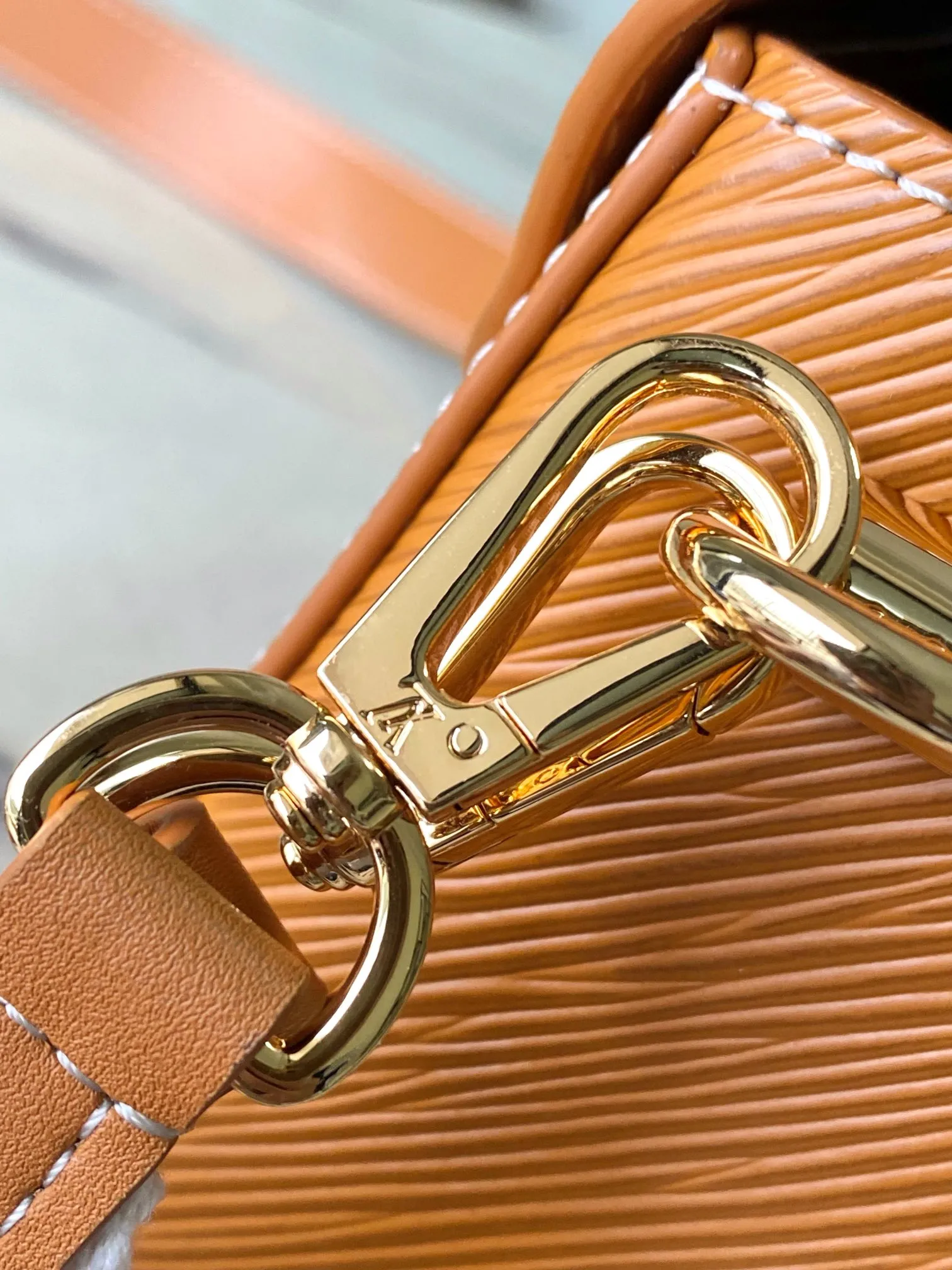 Louis Vuitton Twist PM M24758 - 图片 8