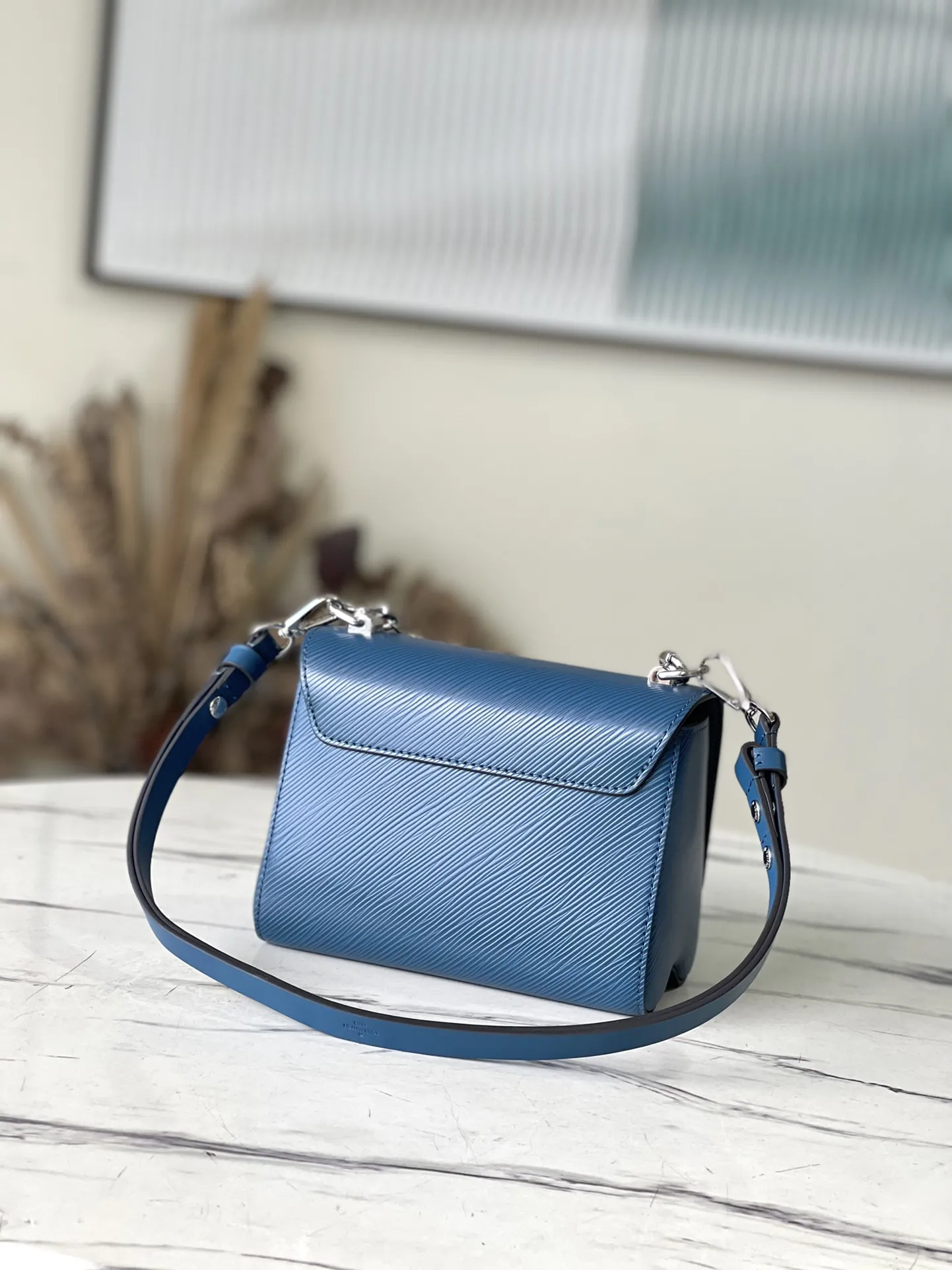Louis Vuitton Twist PM M21033 - 图片 4