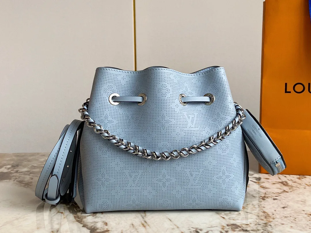 Louis Vuitton Bella M21582 - Image 4