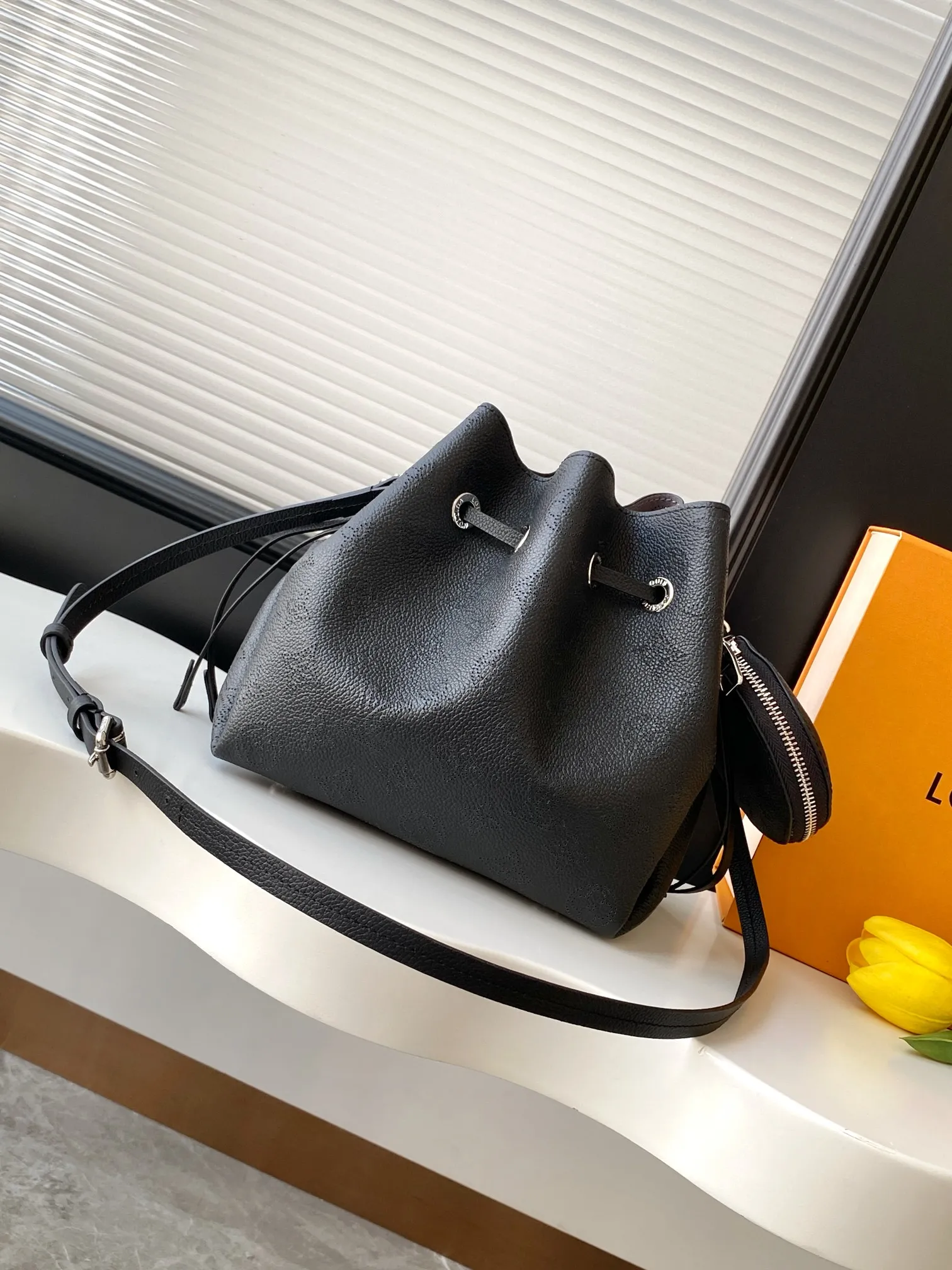 Louis Vuitton Bella M57070 - 图片 5