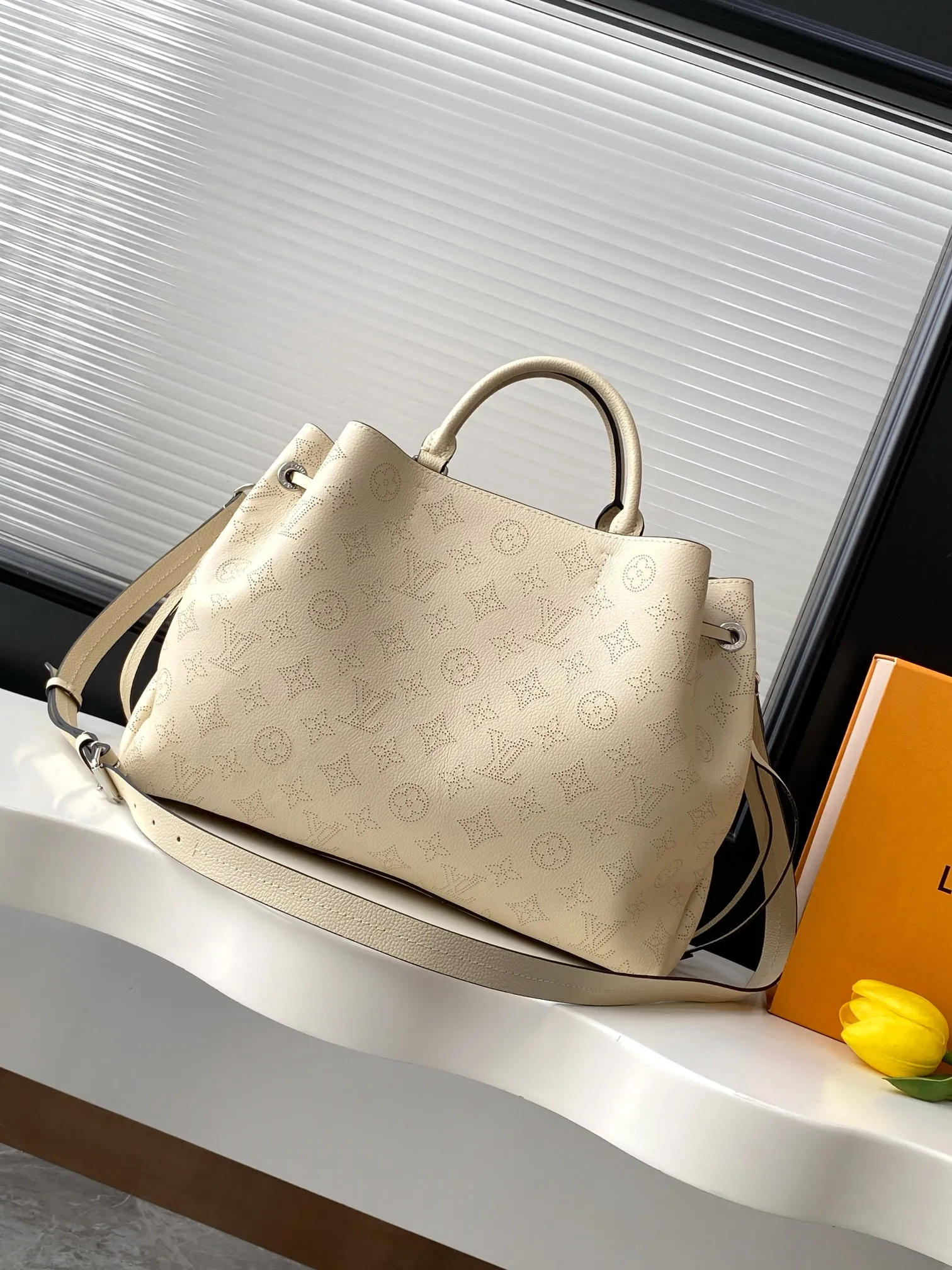 Louis Vuitton Bella Tote M59203 - 图片 5
