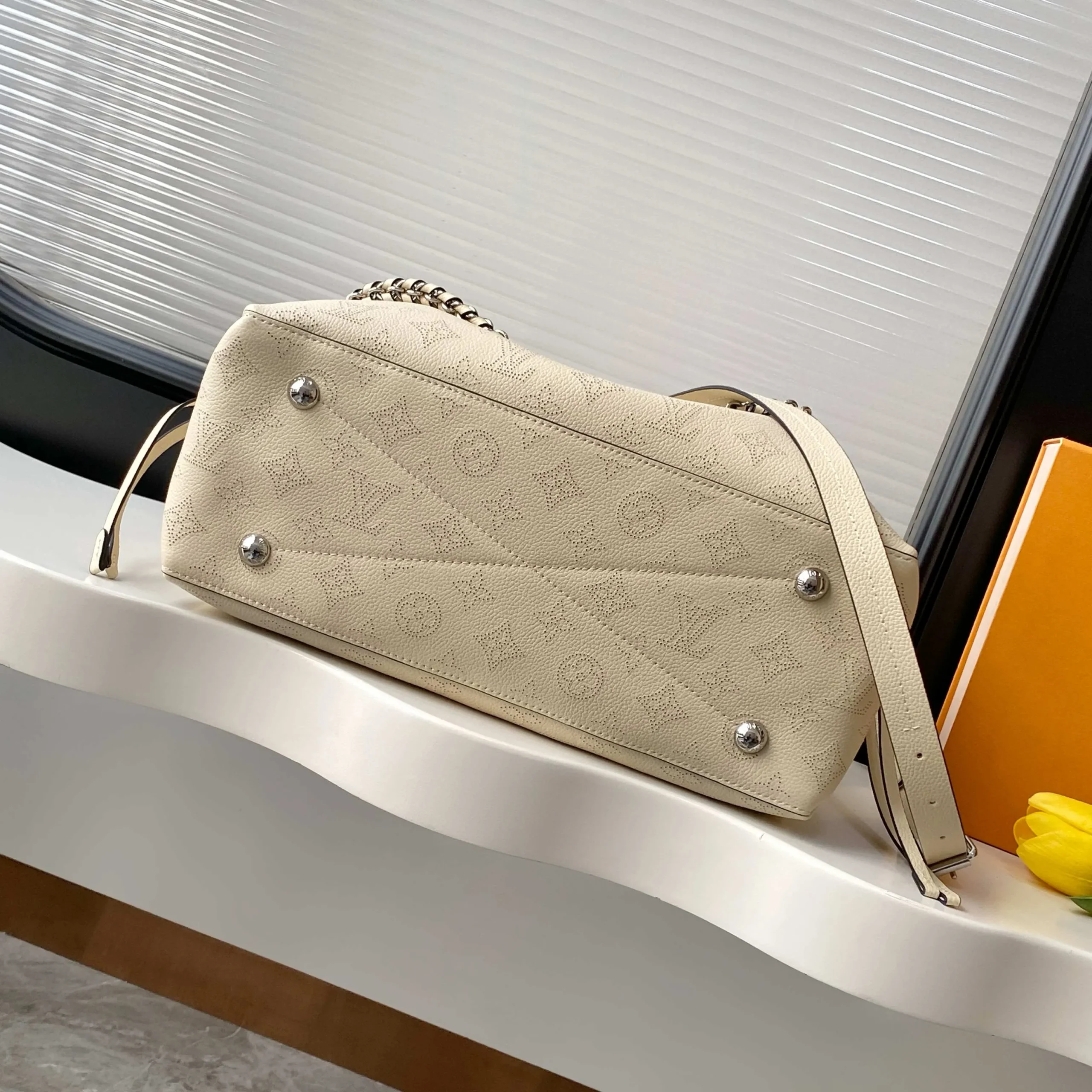 Louis Vuitton Bella Tote M59203 - 图片 6