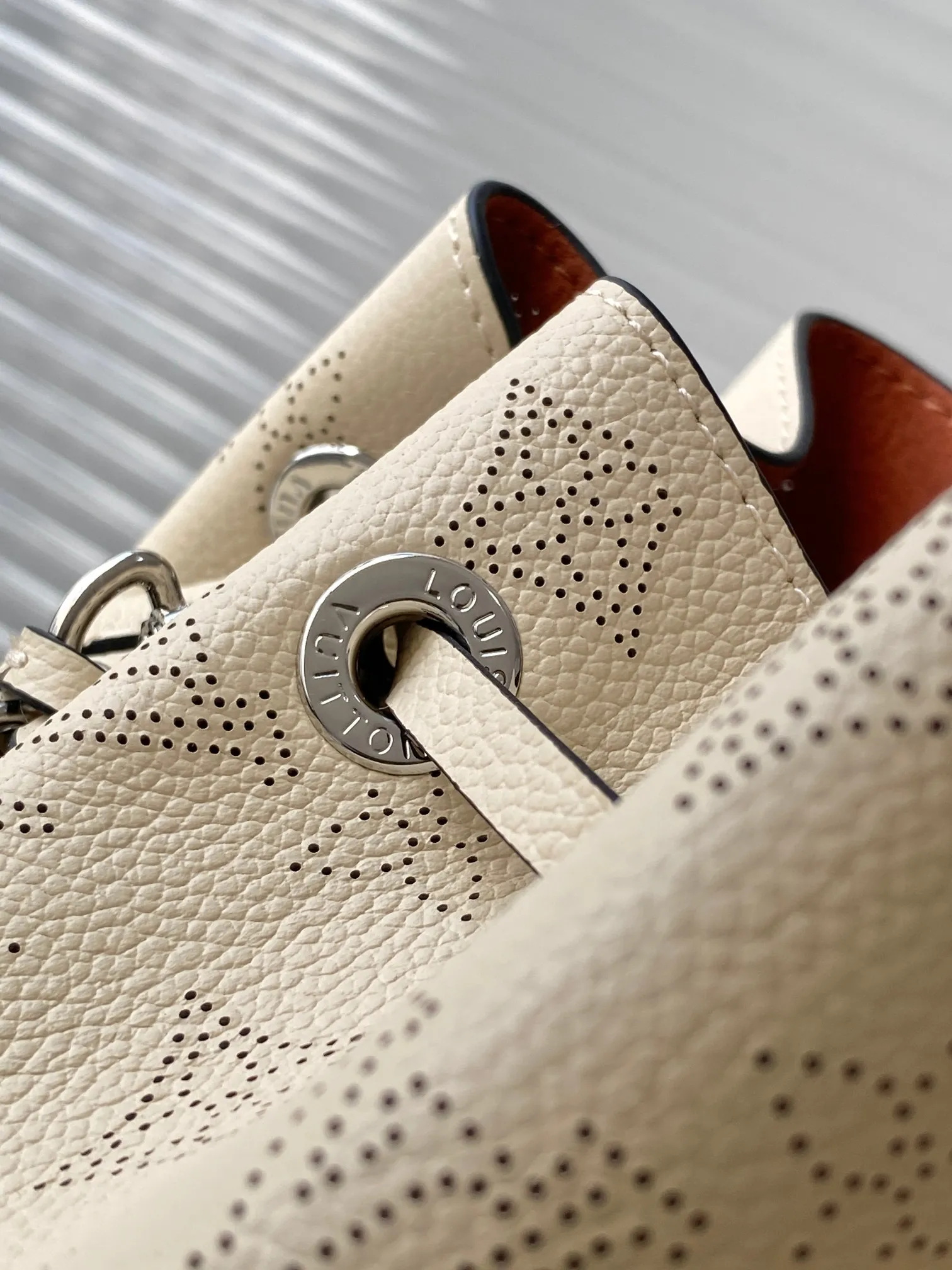 Louis Vuitton Bella Tote M59203 - 图片 7