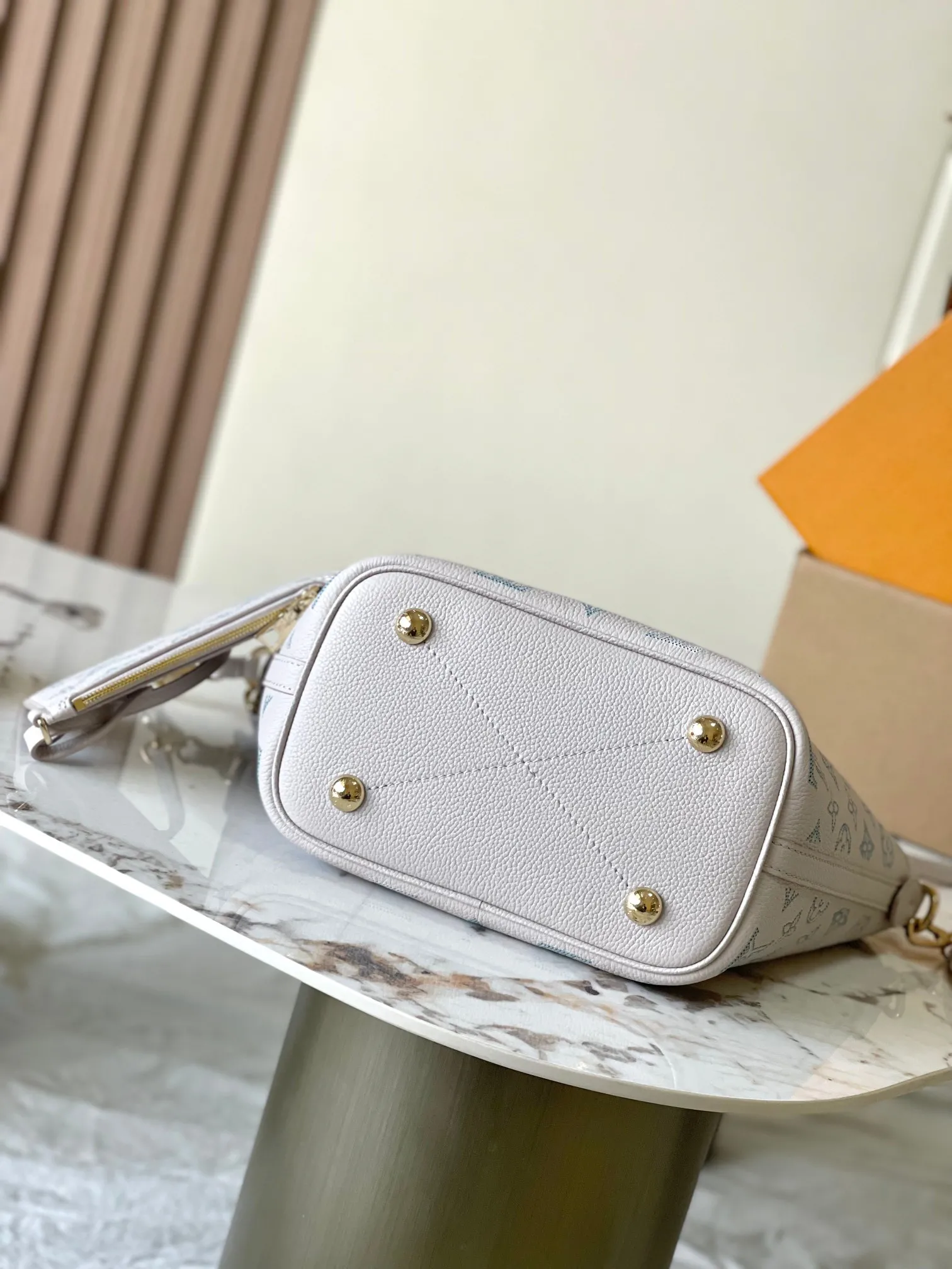 Louis Vuitton Blossom PM M12088 - 图片 6