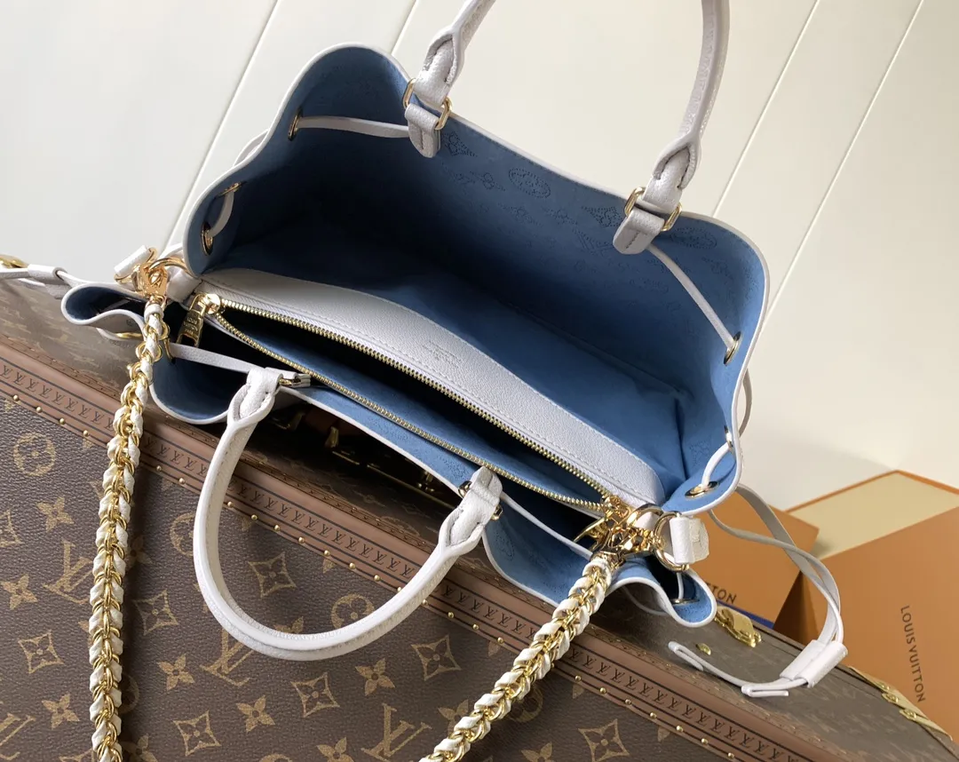 Louis Vuitton Bella Tote M12127 - Image 7