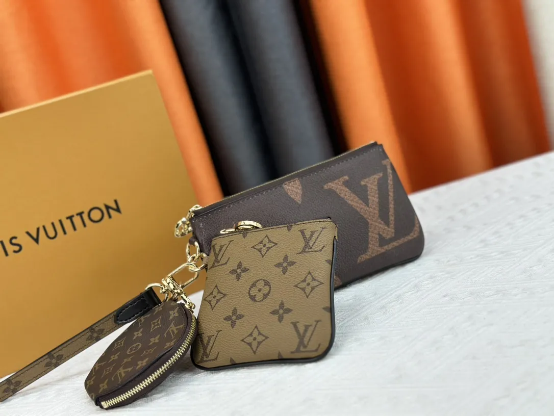 Alternative view of Louis Vuitton Trio Pouch M68756