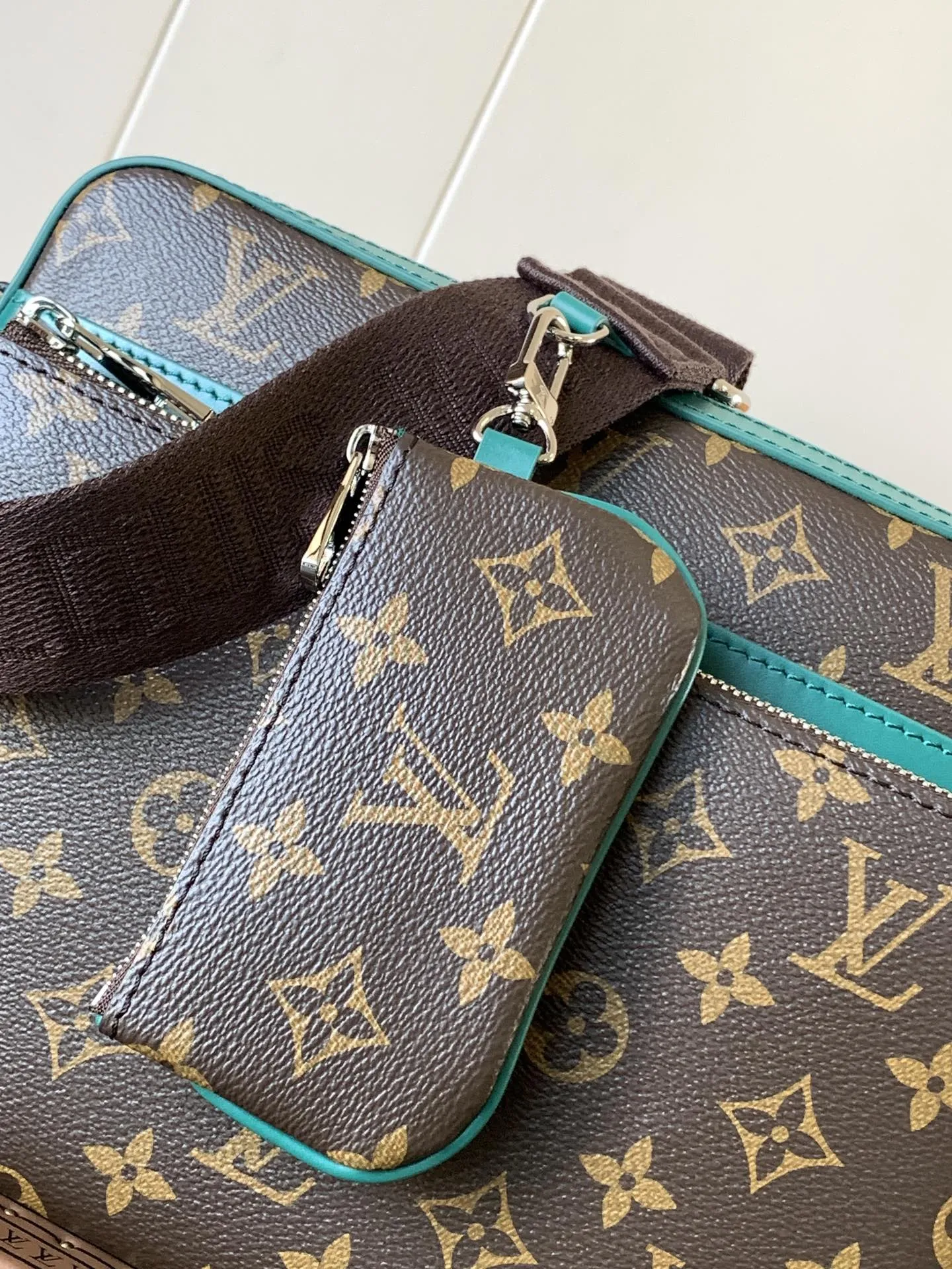 Louis Vuitton Trio Messenger M12766 - 图片 7