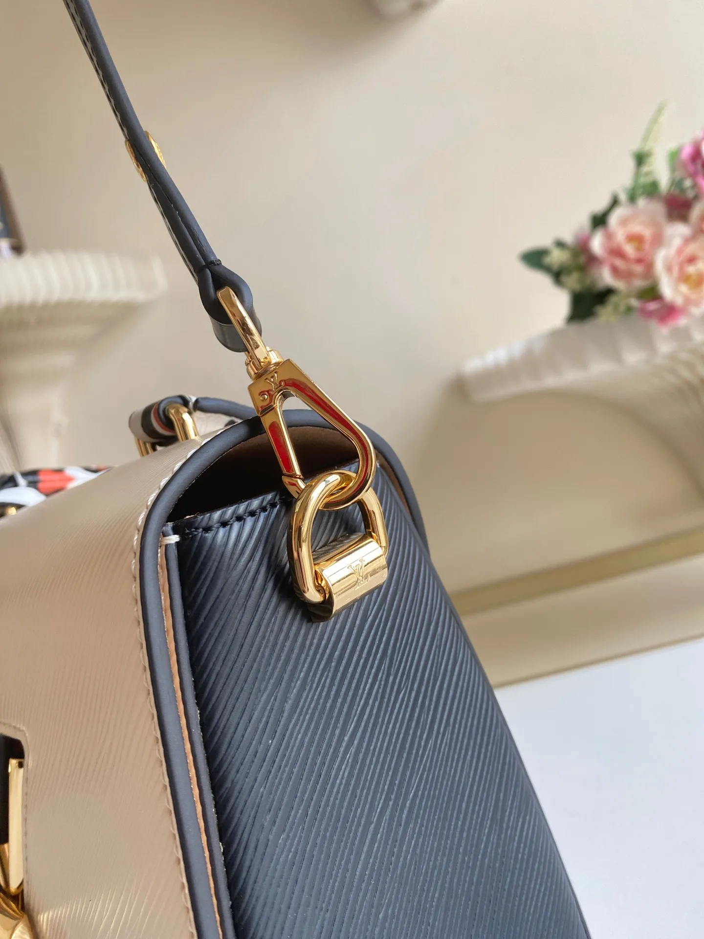 Louis Vuitton Twist PM M58546 - 图片 6