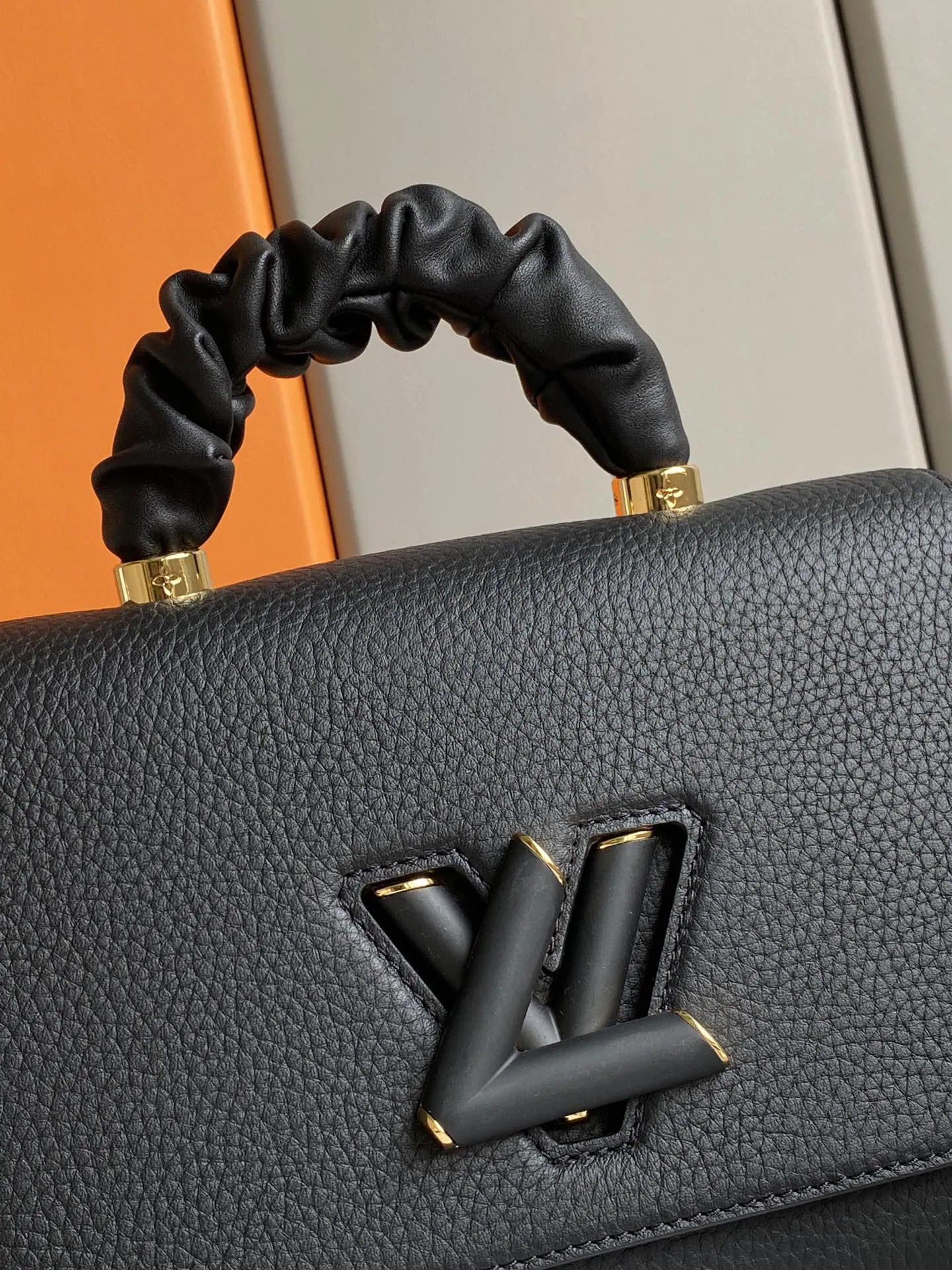 Louis Vuitton Twist MM M58688 - 图片 7