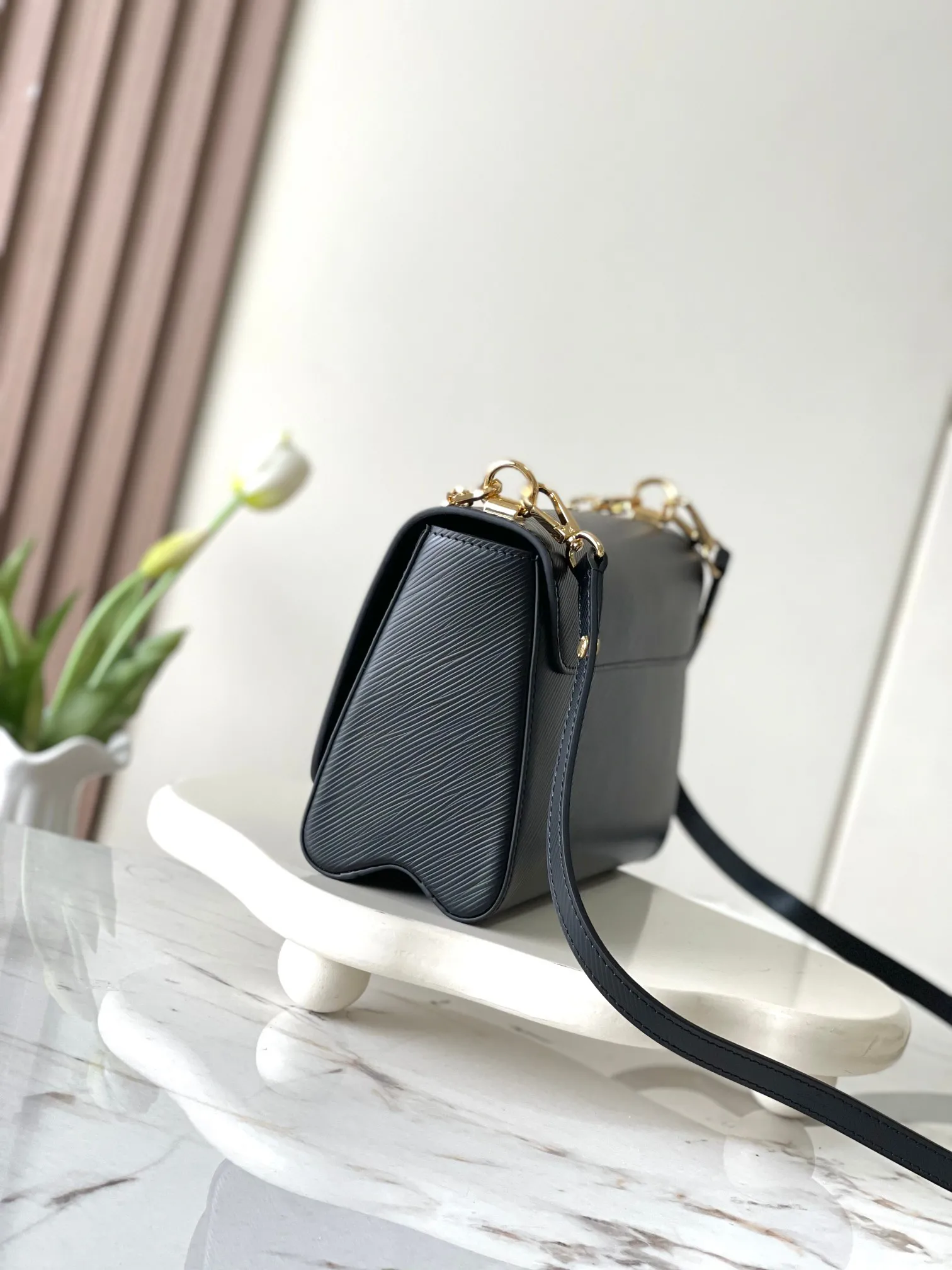 Louis Vuitton Twist MM M20834 - 图片 4