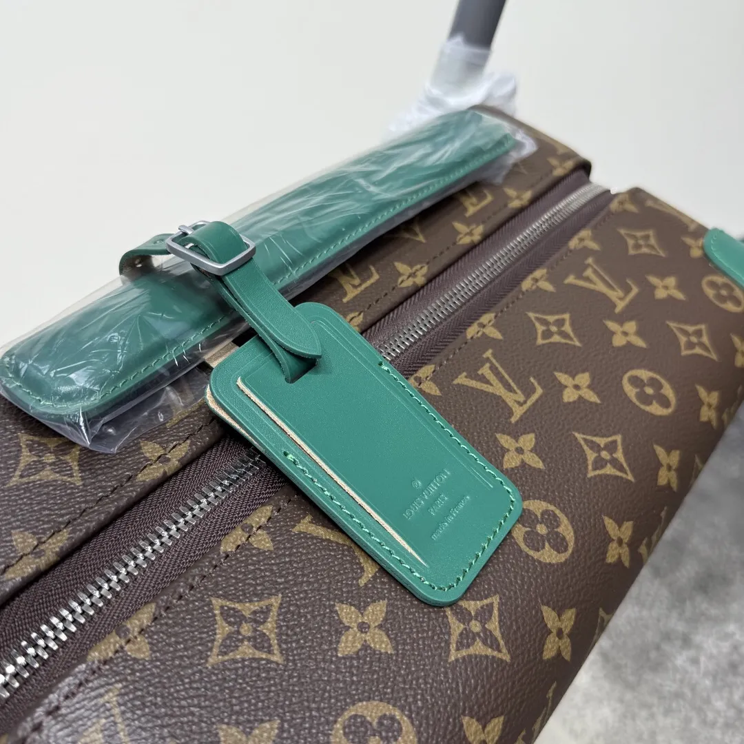 Louis Vuitton Horizon 55 M12610 - Image 7