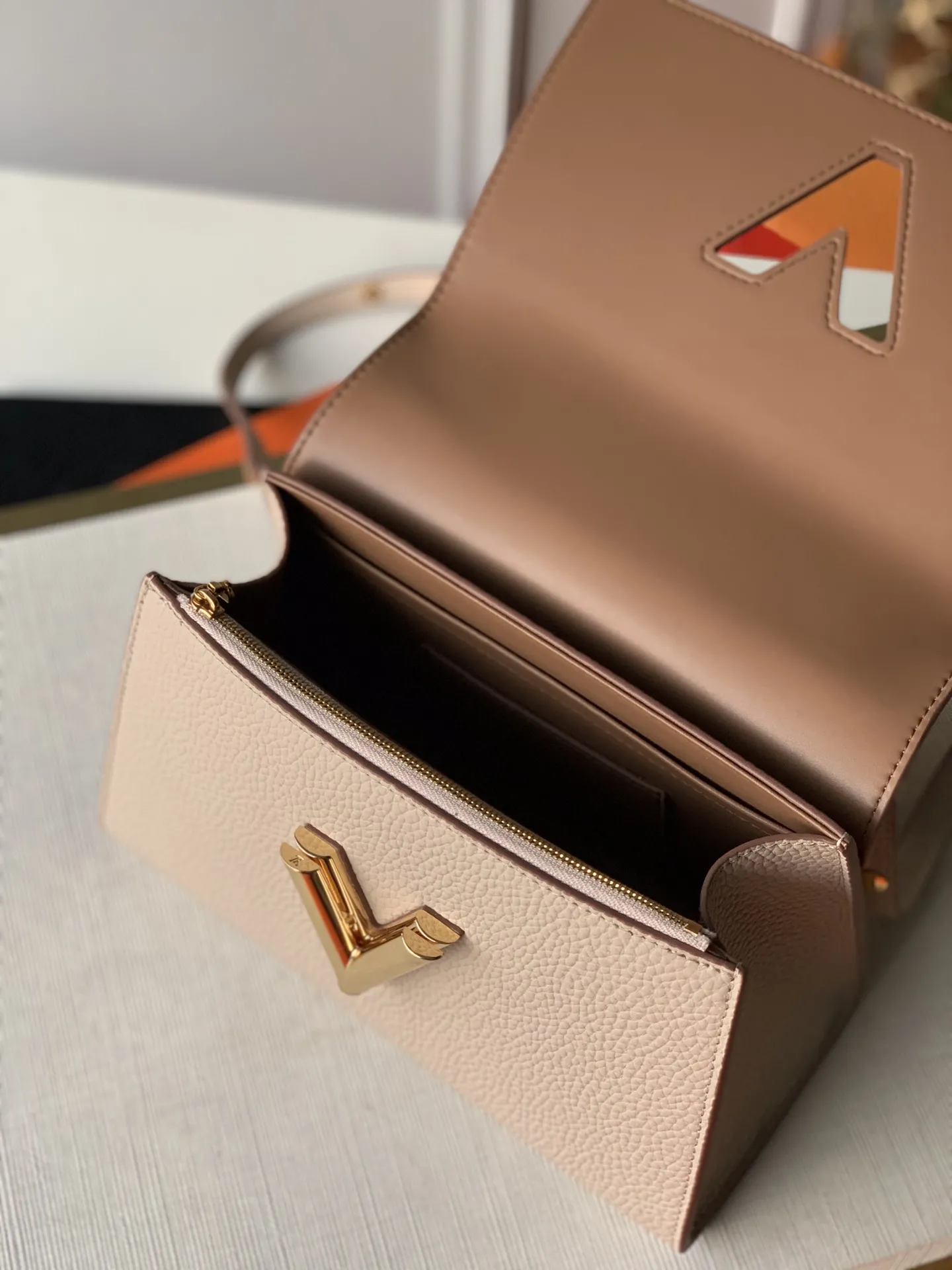 Louis Vuitton Twist One Handle PM M57214 - 图片 18
