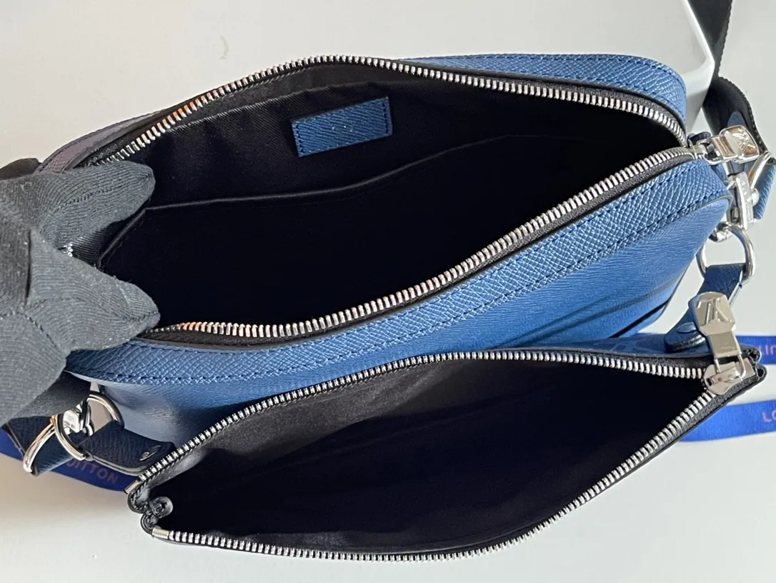 Louis Vuitton Trio Messenger M30848 - Image 9