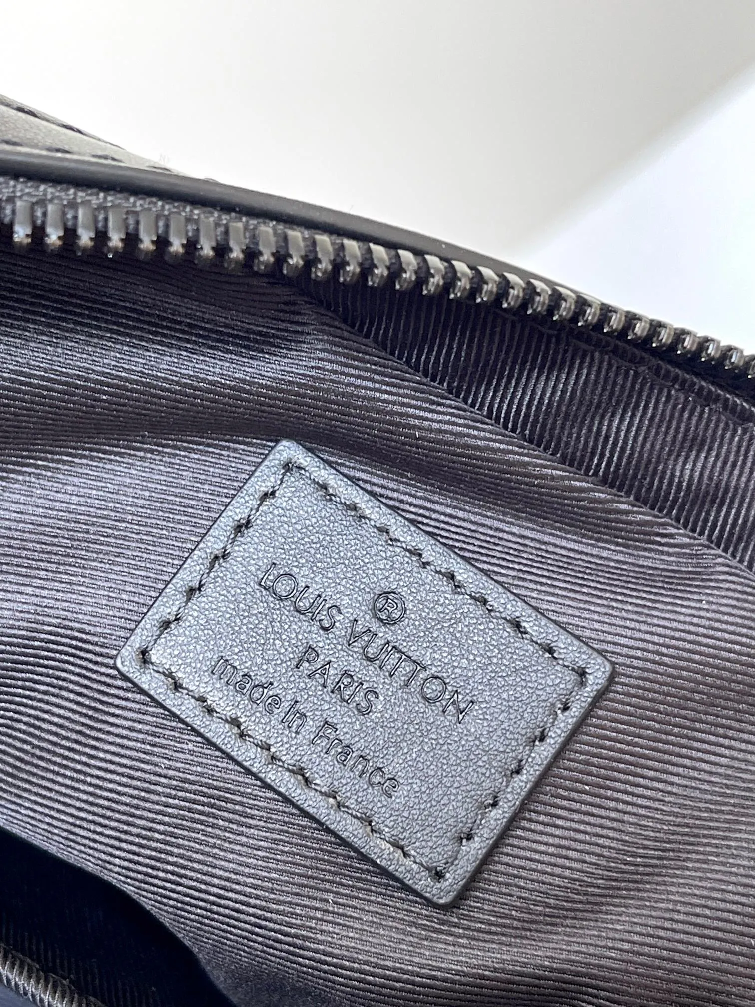 Louis Vuitton Trio Messenger M46266 - 图片 10