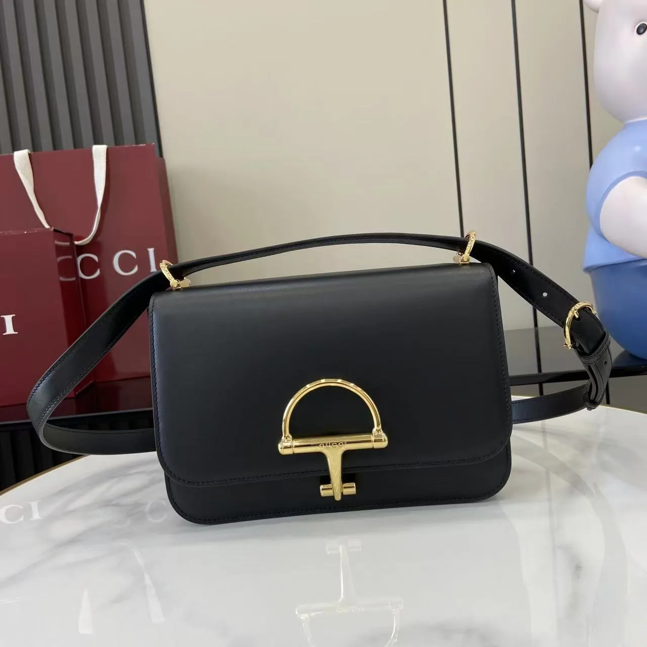 Alternative view of Gucci Siena small shoulder bag 846705