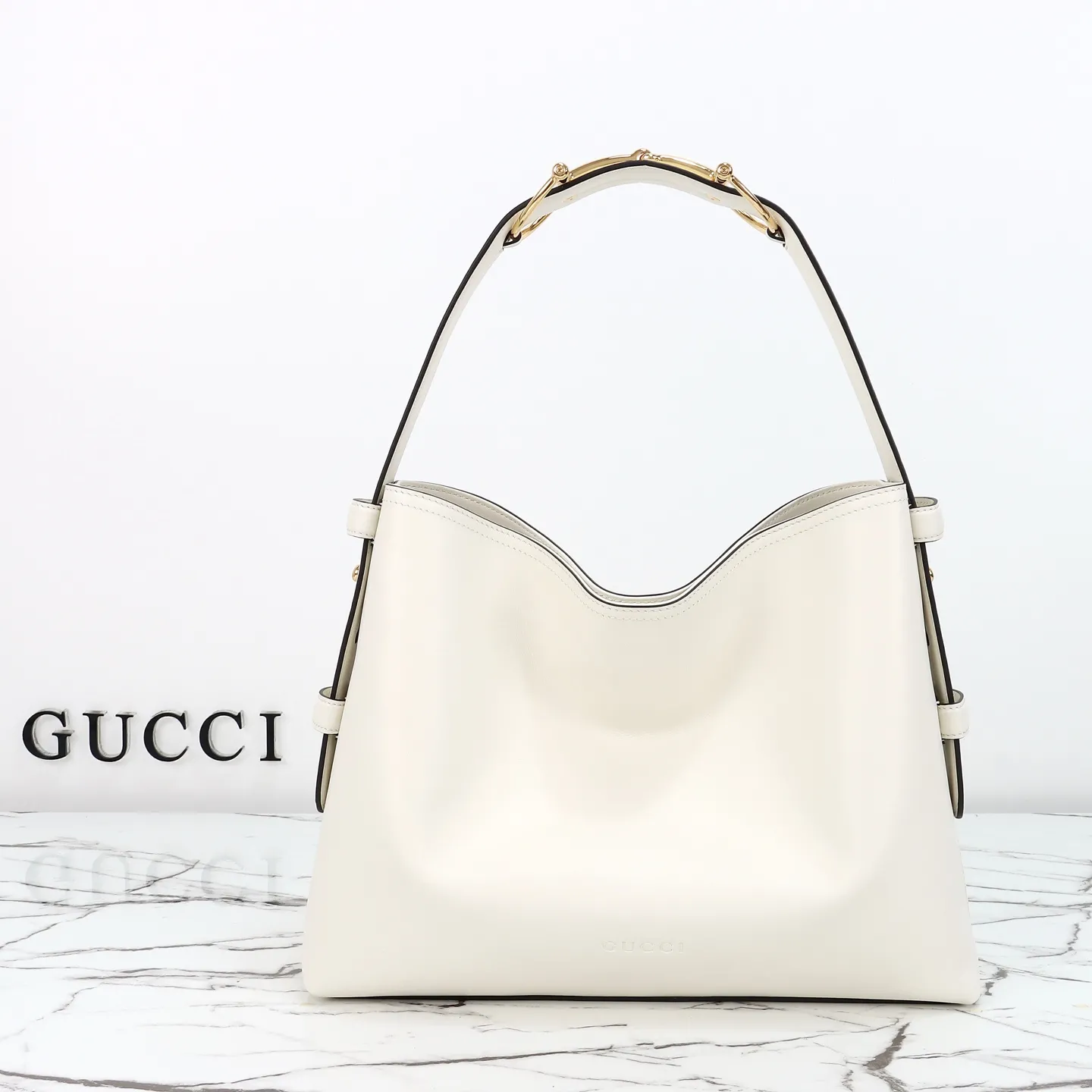 Alternative view of Gucci Beatrix medium tote bag 850926