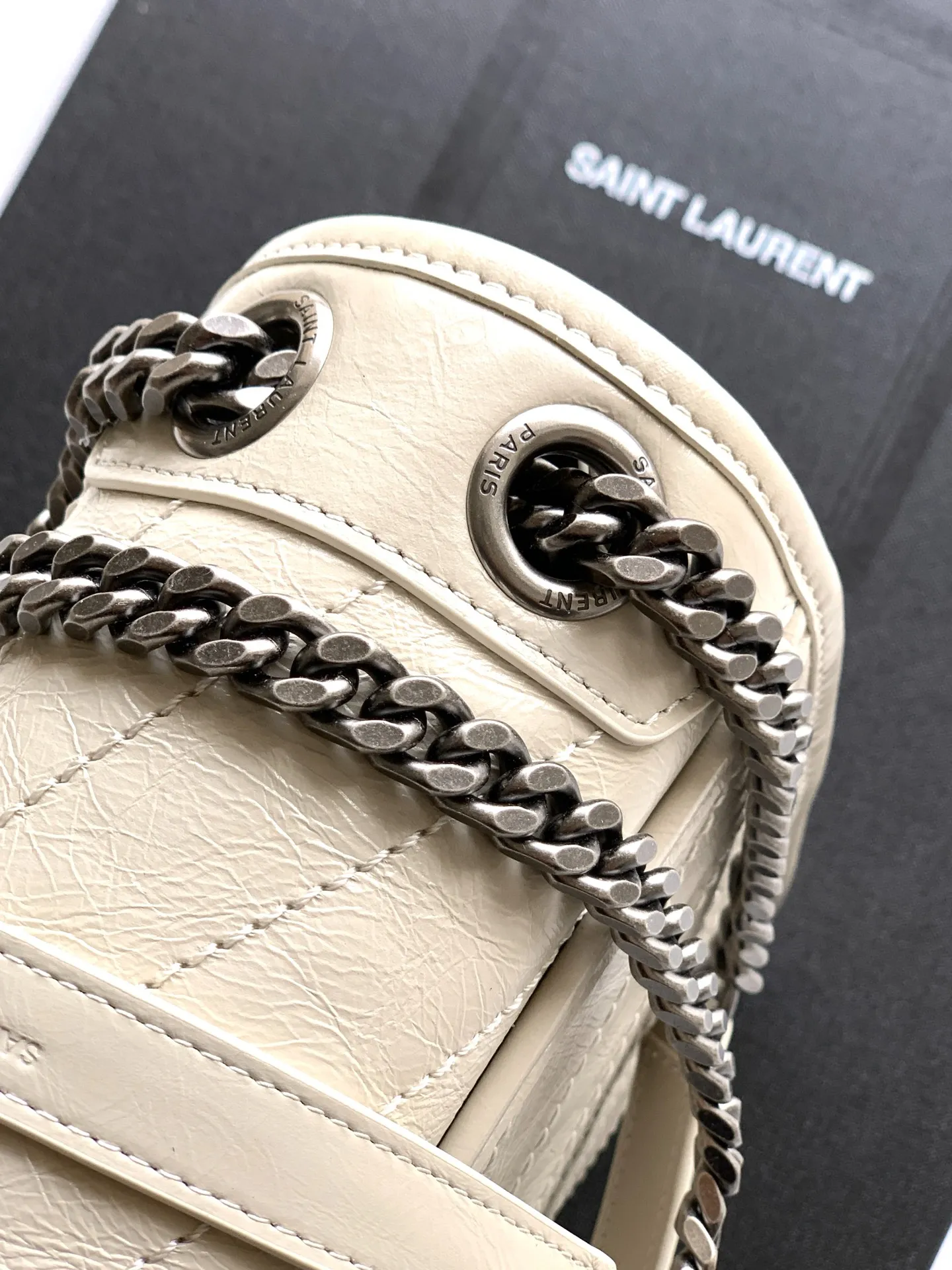 YSL Niki Medium In Vintage Leather 633158 - Image 8