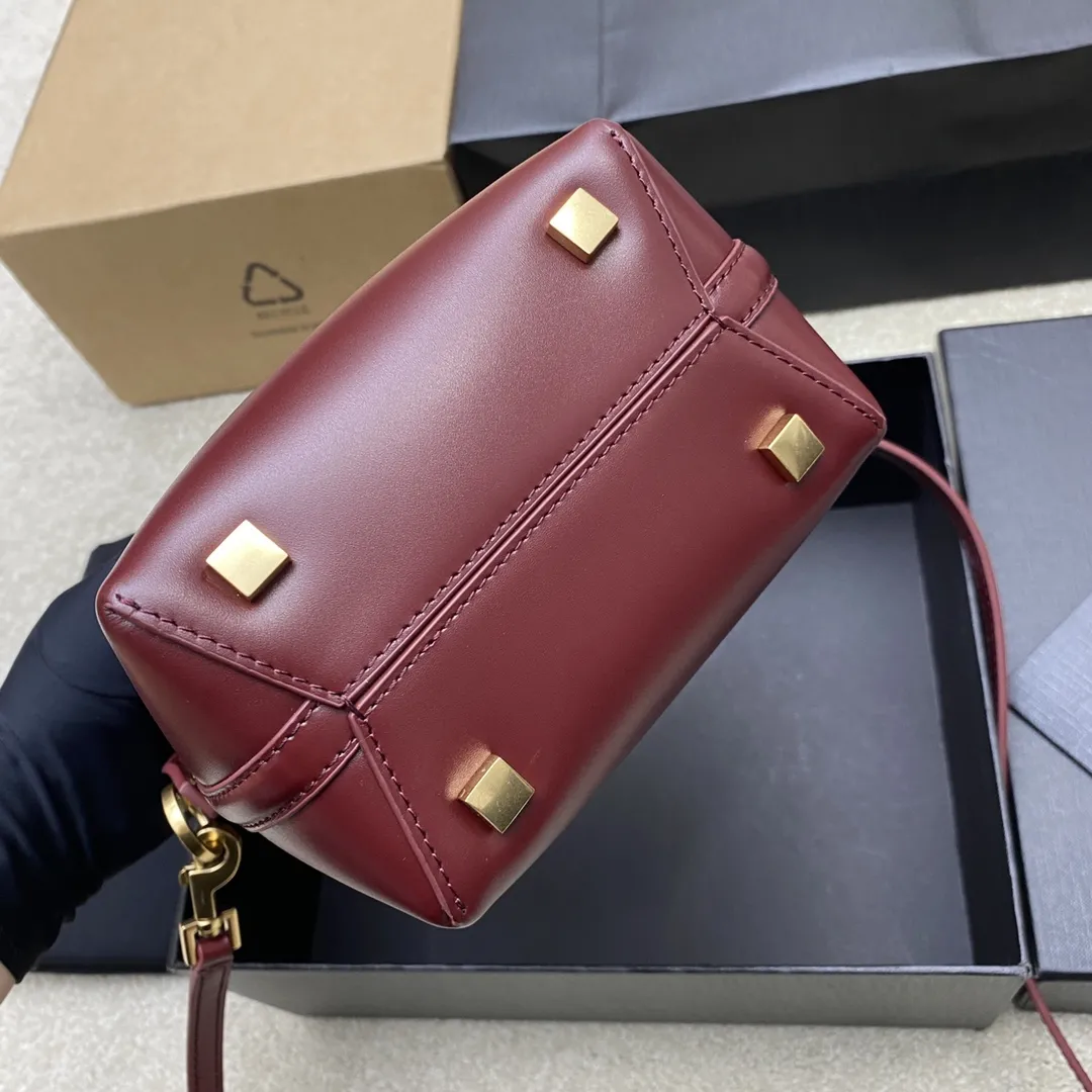 YSL LE 37 mini in shiny leather 765870 - Image 5