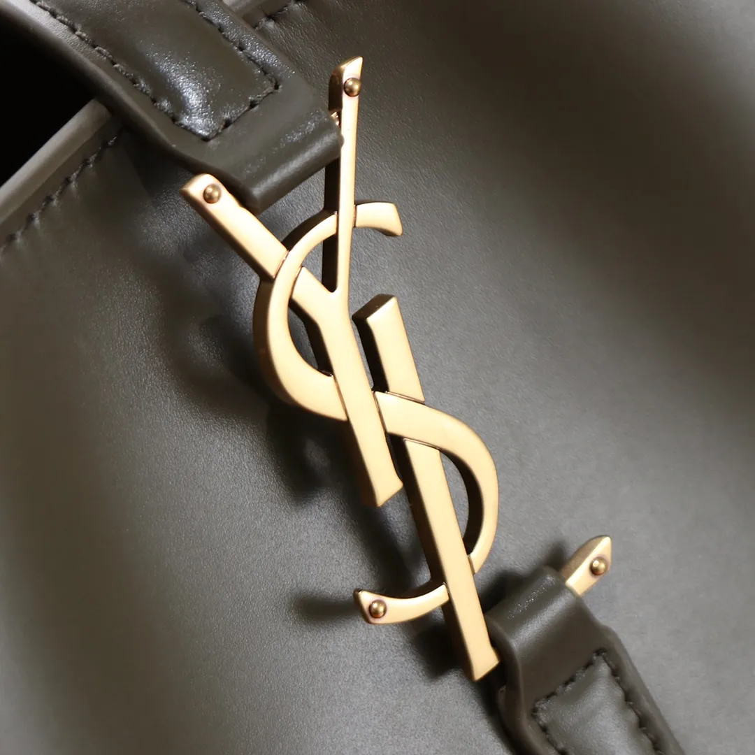 YSL LE 37 small in shiny leather 749036 - Image 5