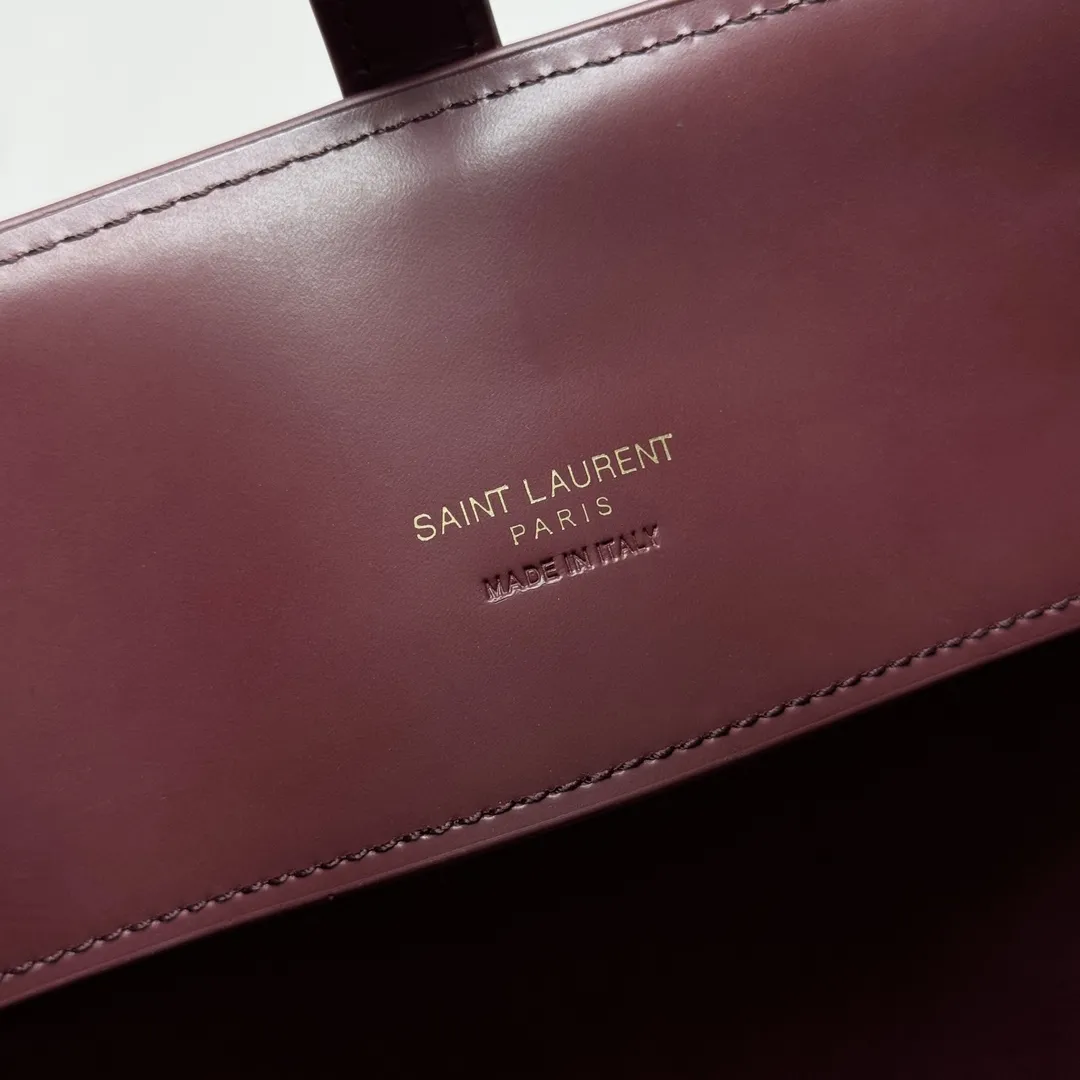 YSL Le 37 in shiny leather 742828 - Image 9